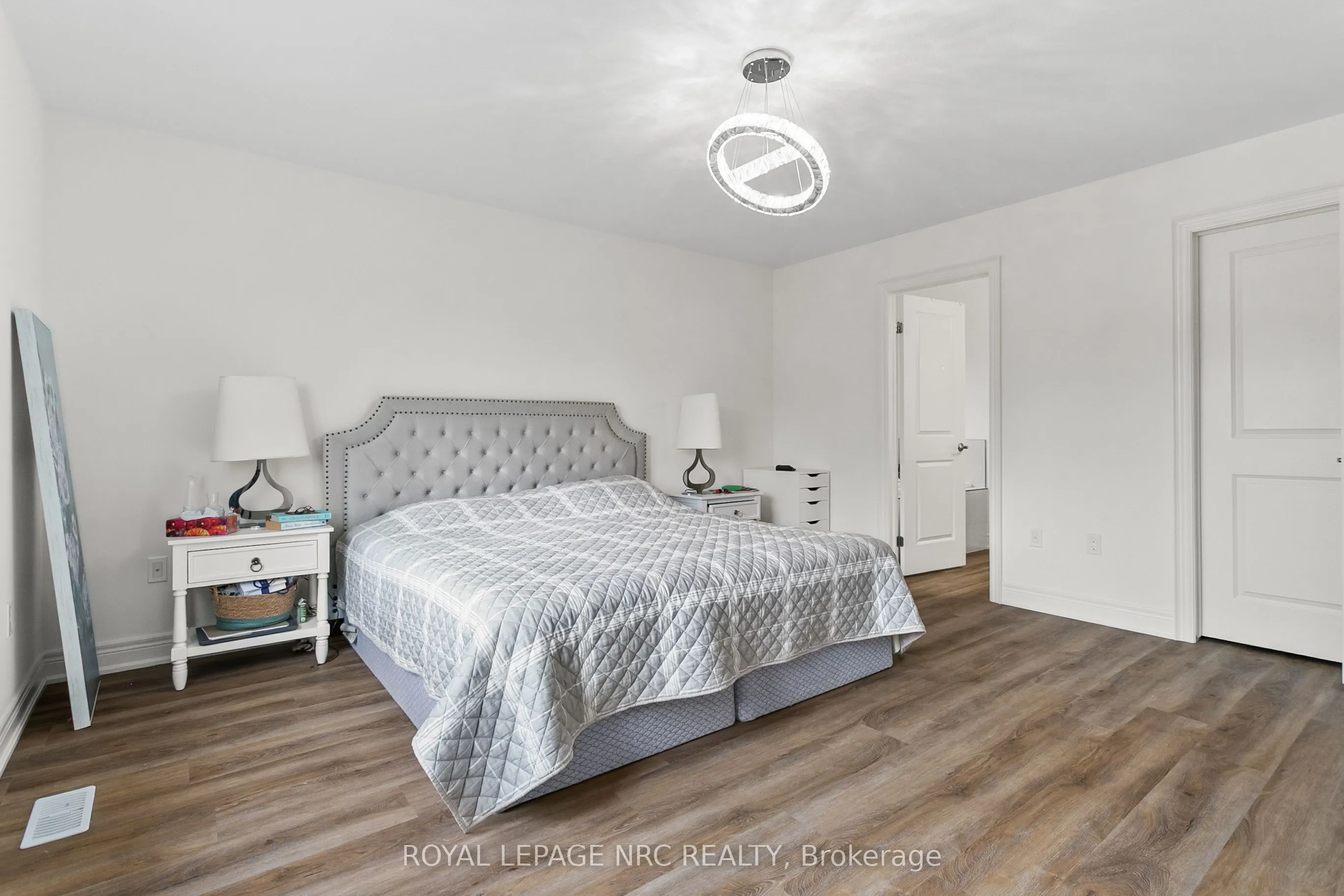 3593 CAROLINIA Court