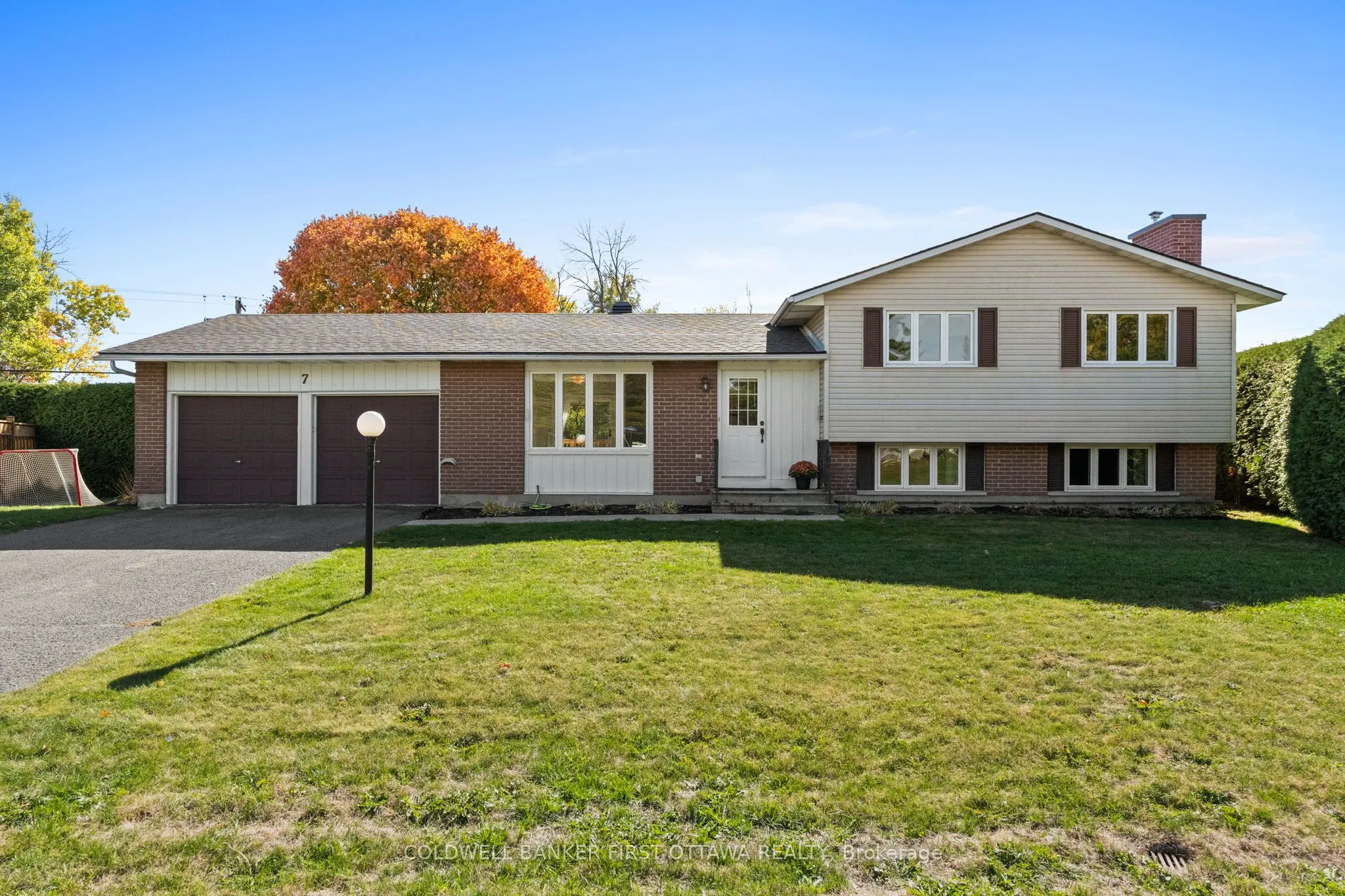 7 Middlewood Court