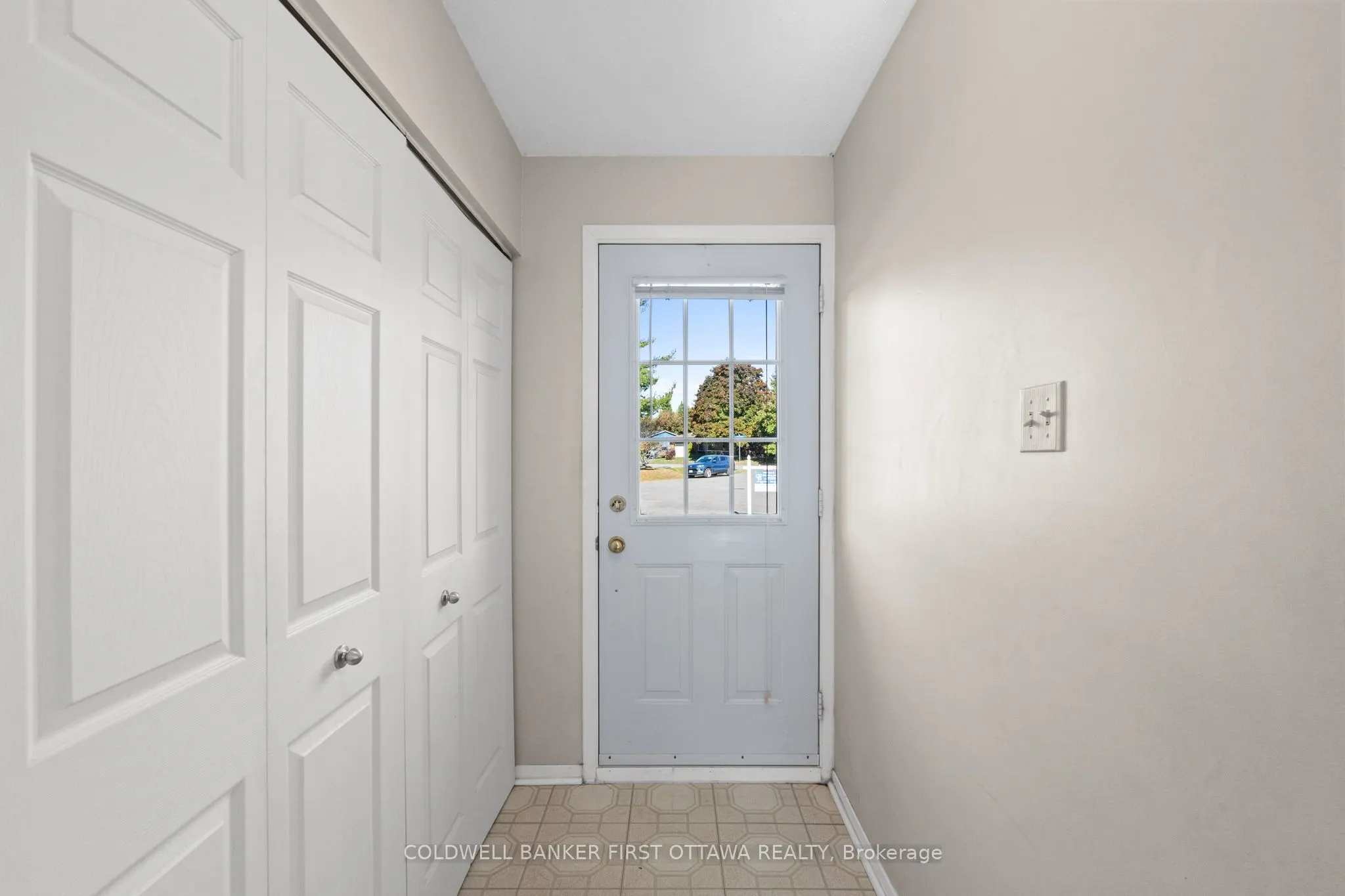 7 Middlewood Court