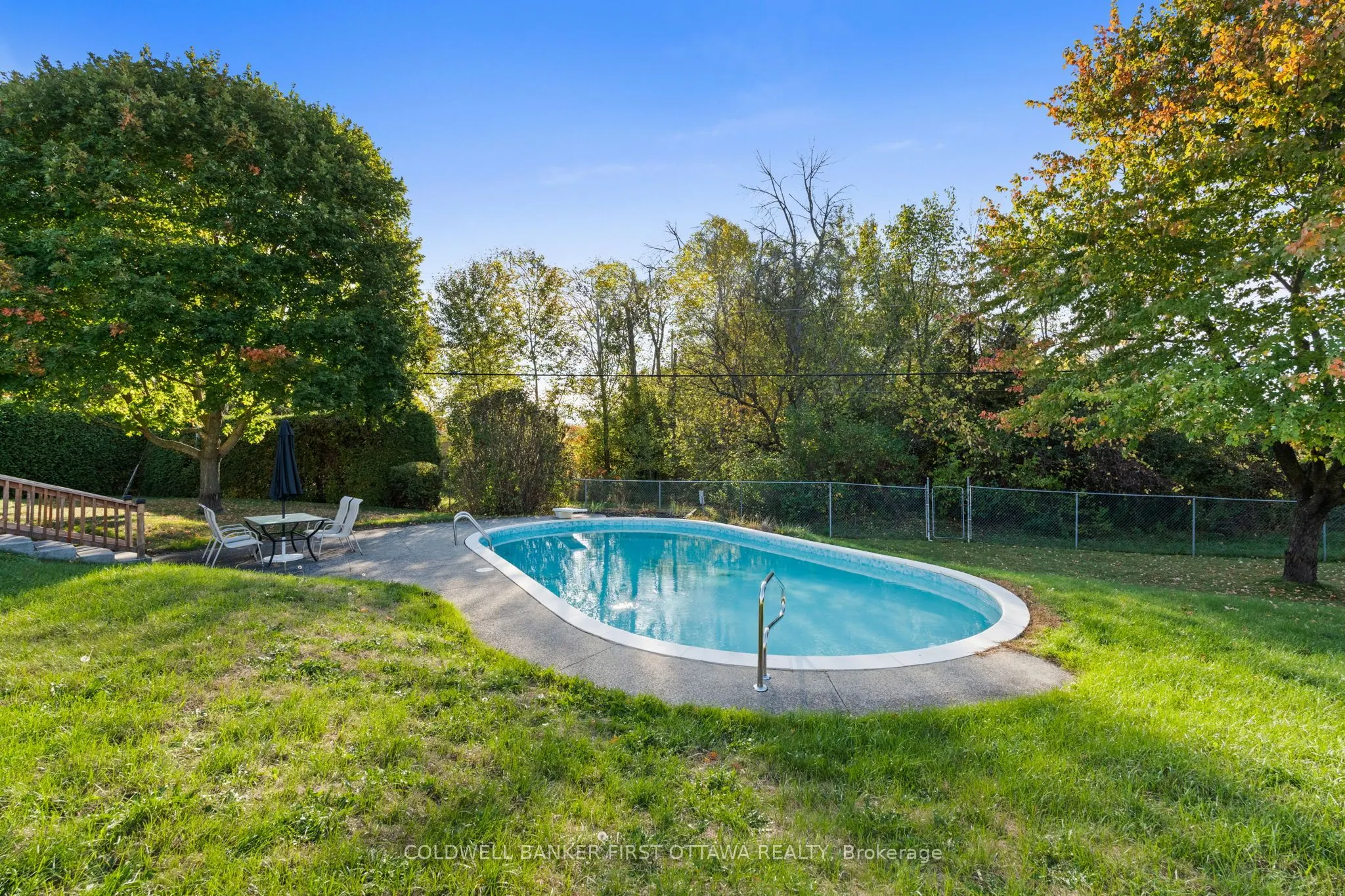 7 Middlewood Court
