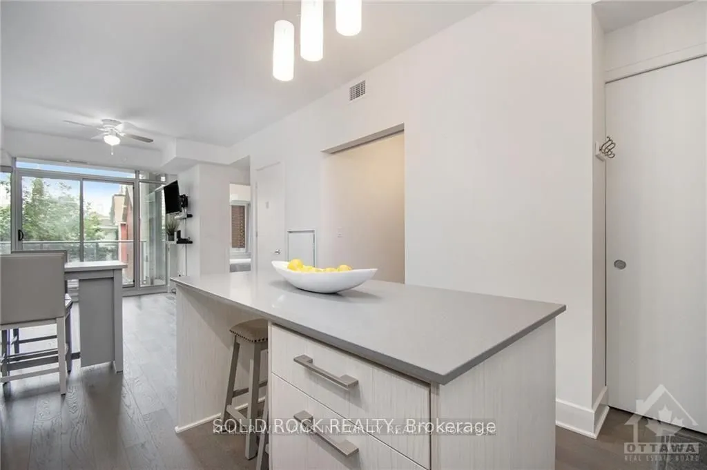 255 Bay Street, #213