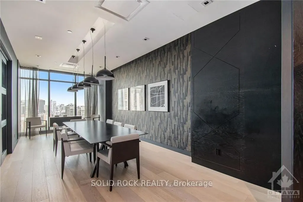 255 Bay Street, #213