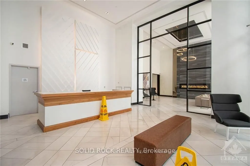 255 Bay Street, #213