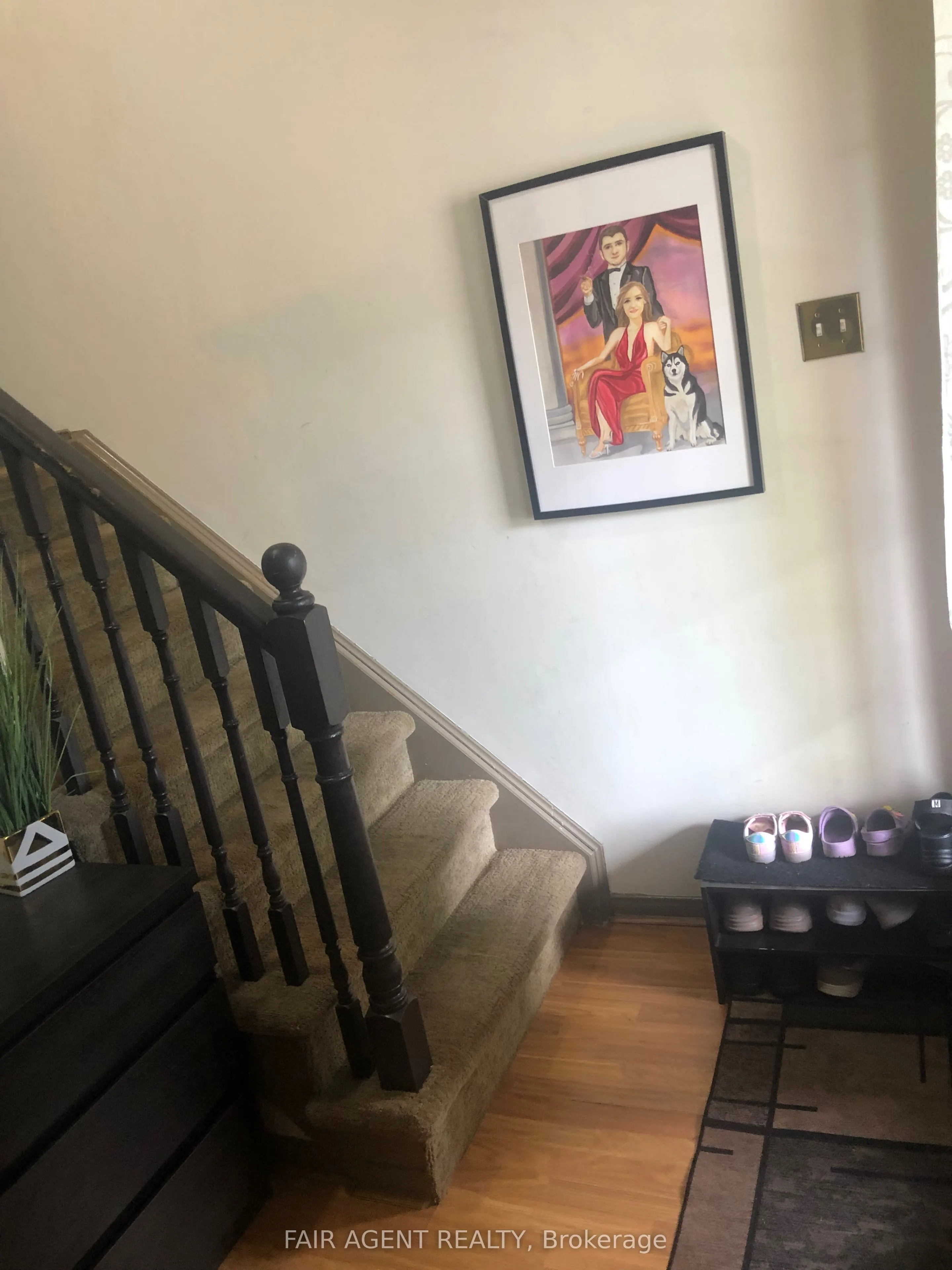 562 Erinbrook Drive