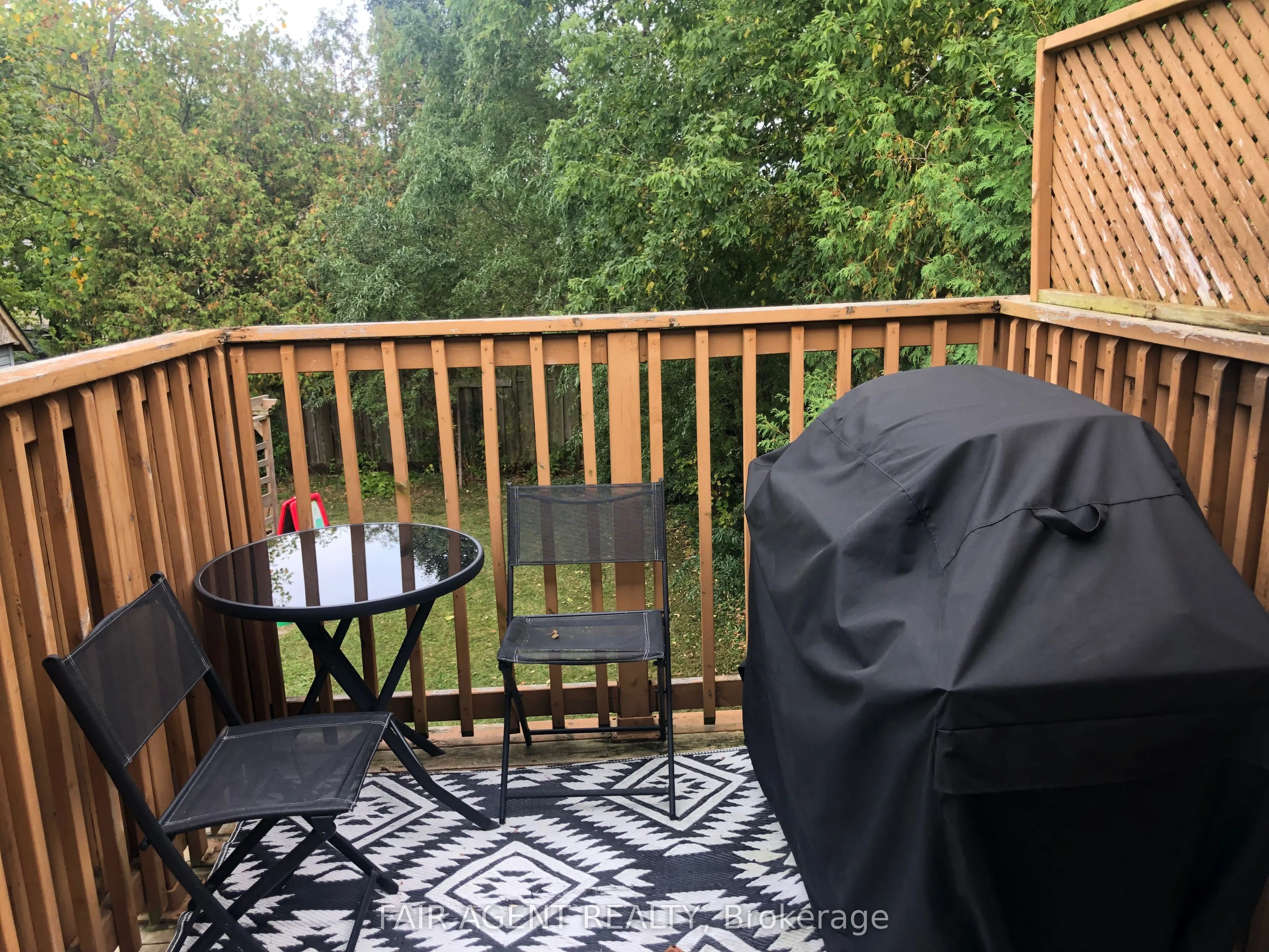 562 Erinbrook Drive