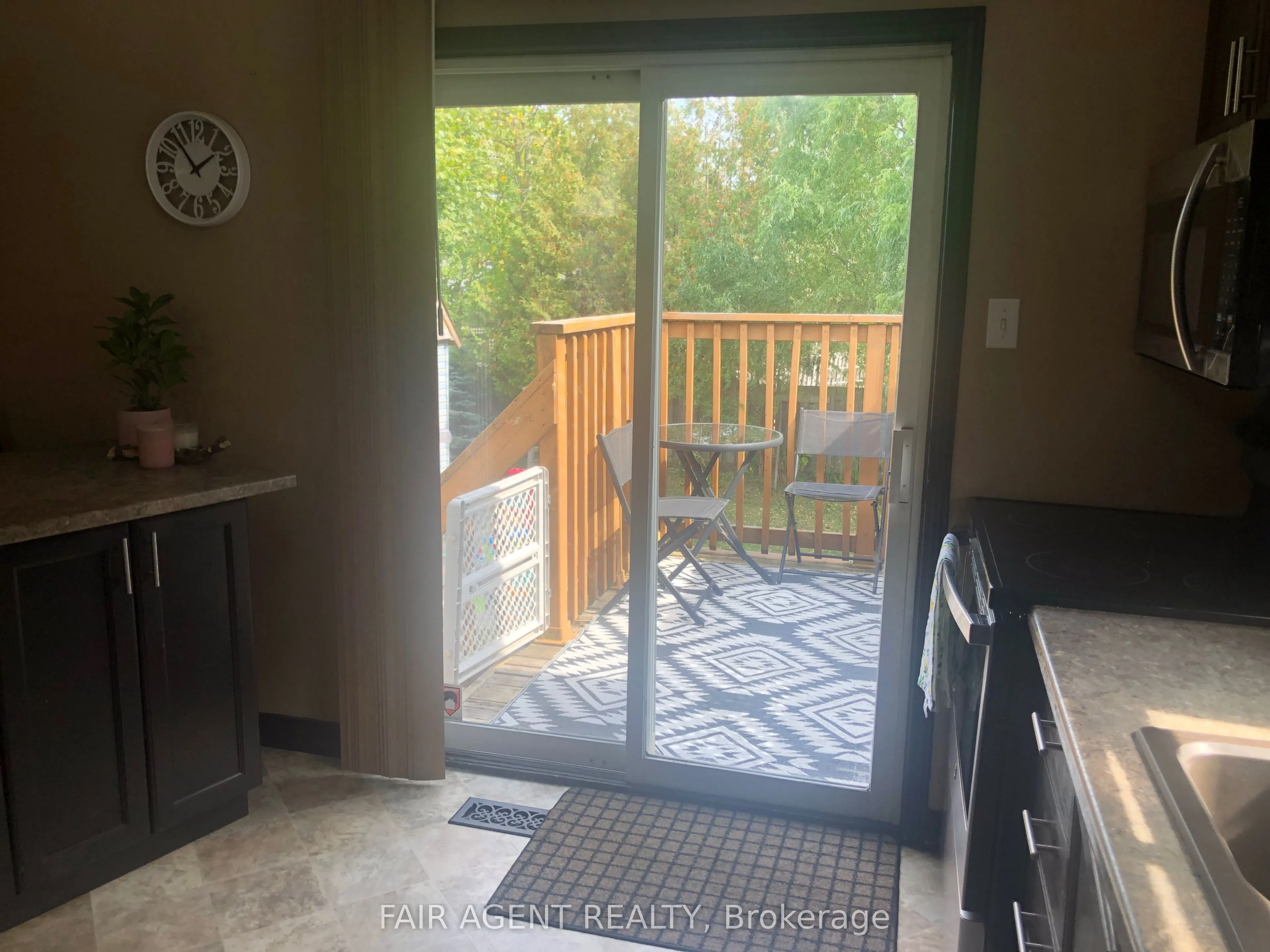562 Erinbrook Drive