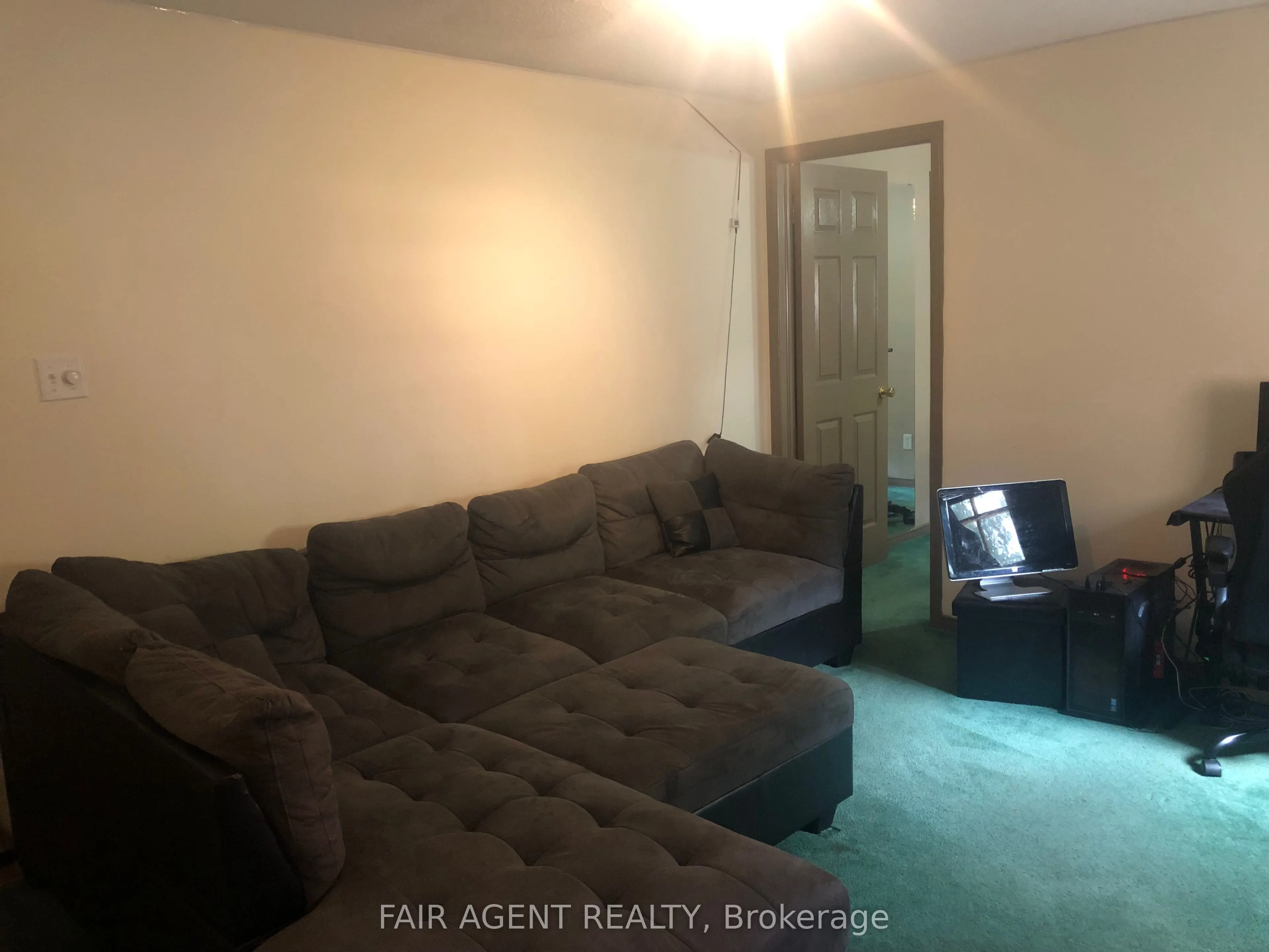 562 Erinbrook Drive
