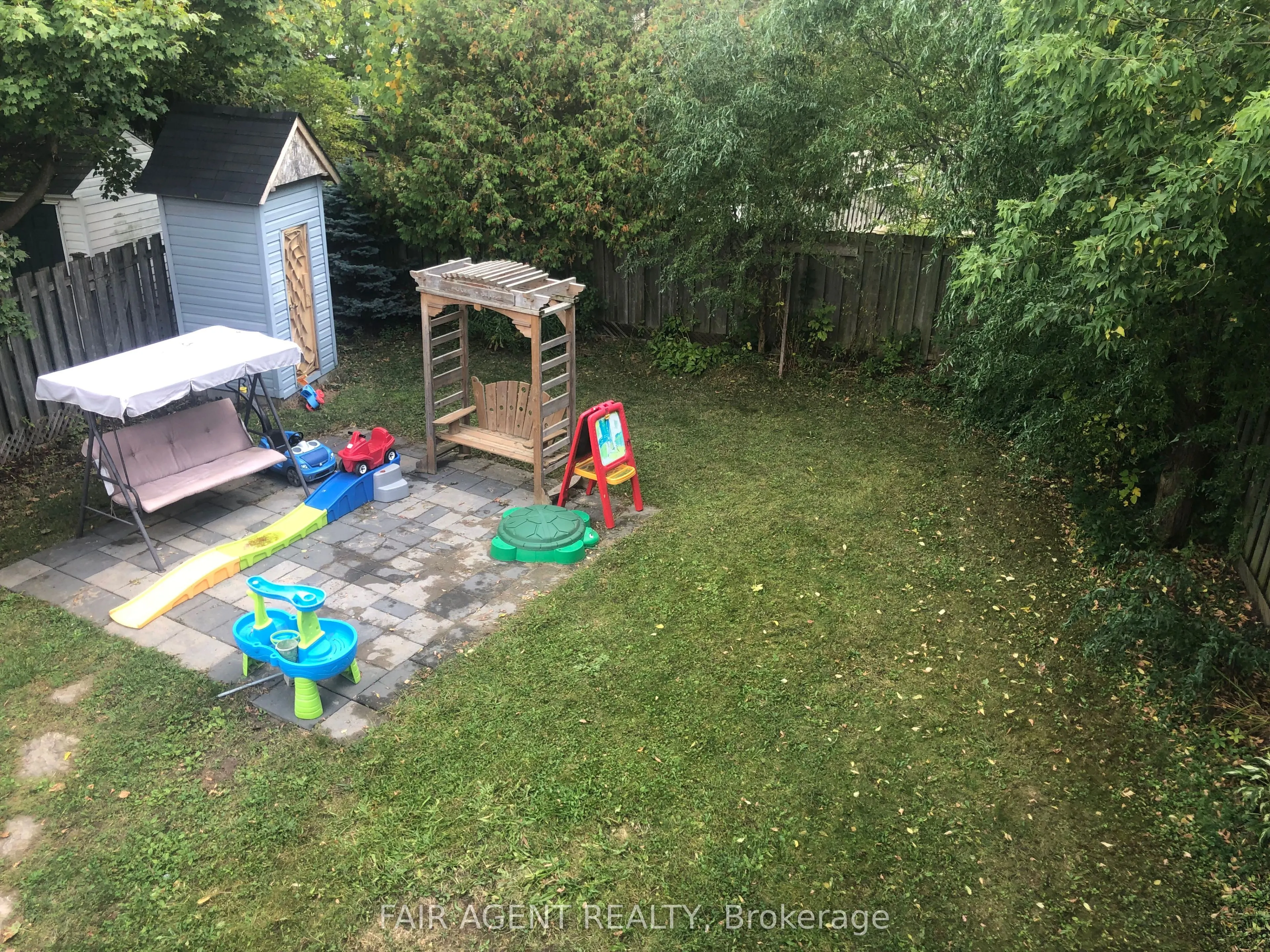 562 Erinbrook Drive