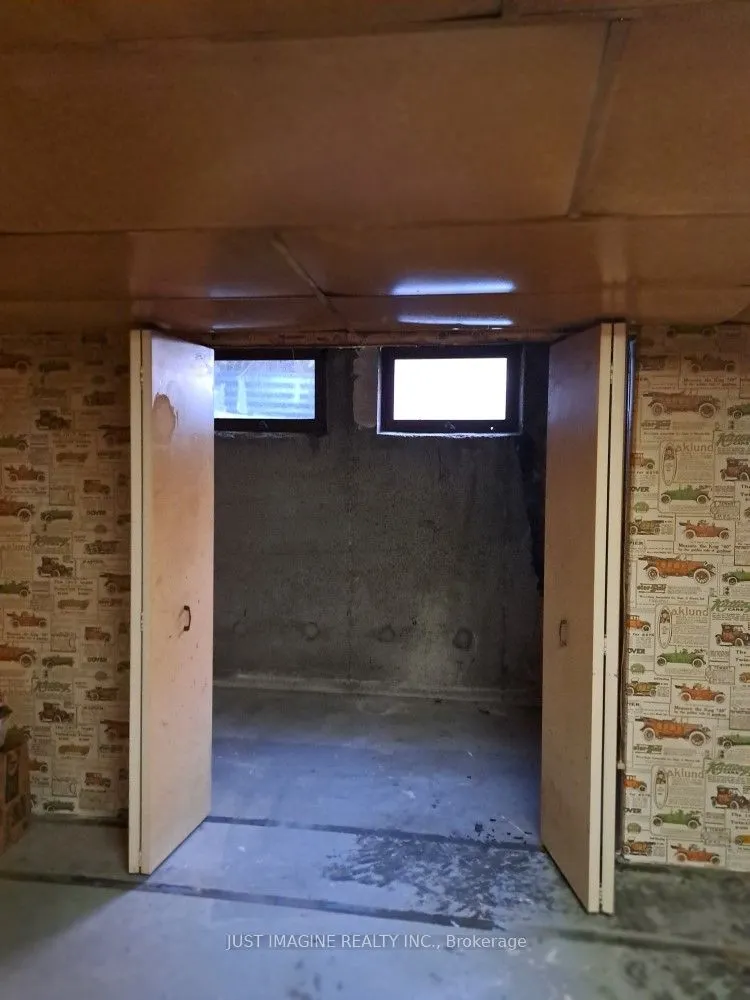 226 Old Colony Road