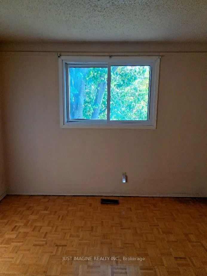 226 Old Colony Road