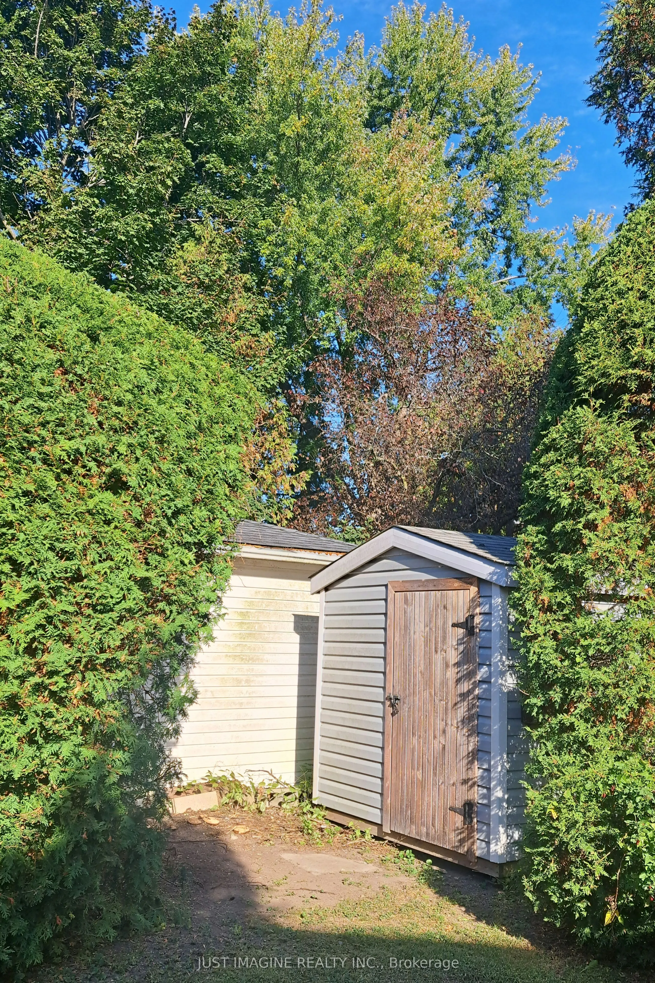 226 Old Colony Road