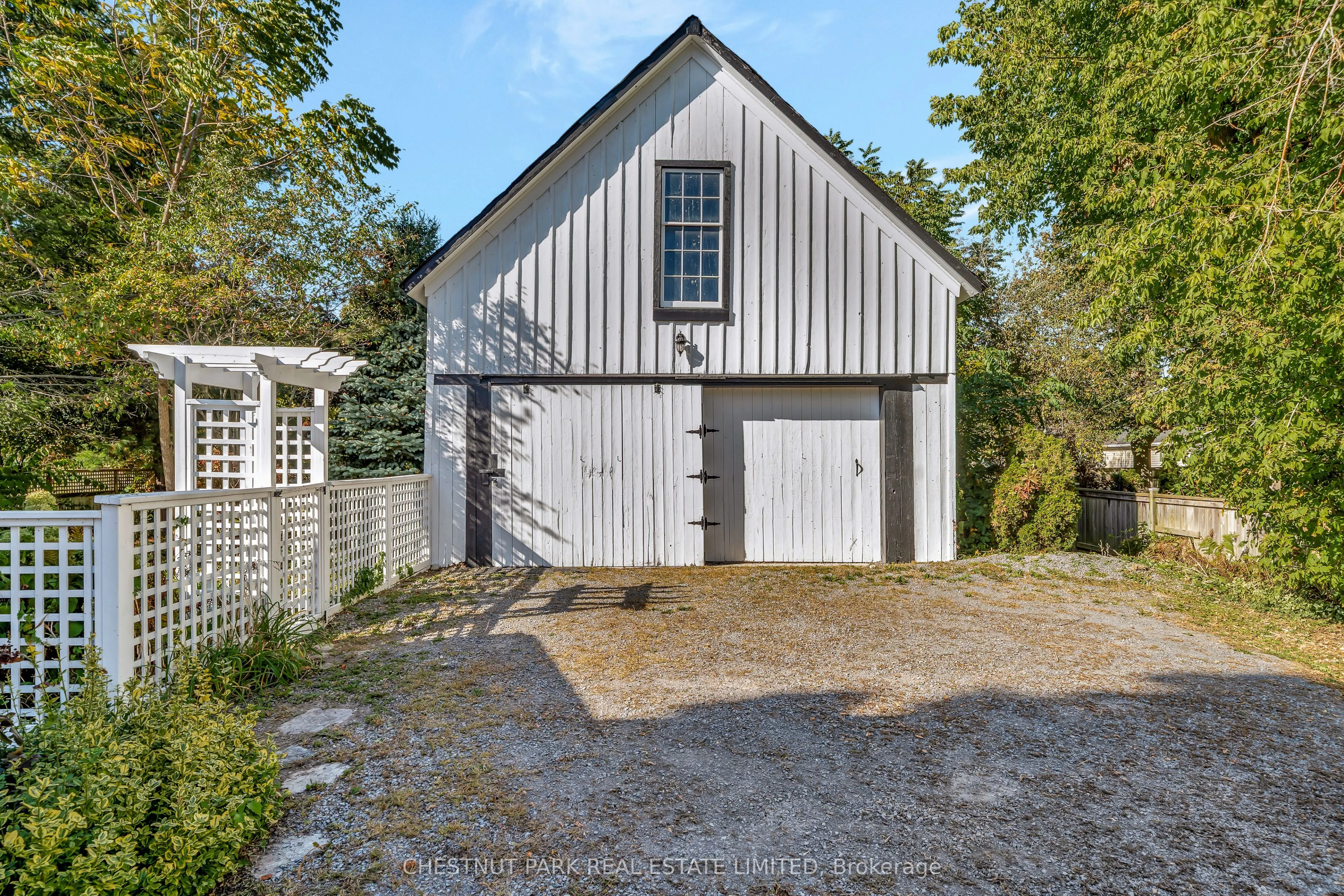 25 Picton Main Street