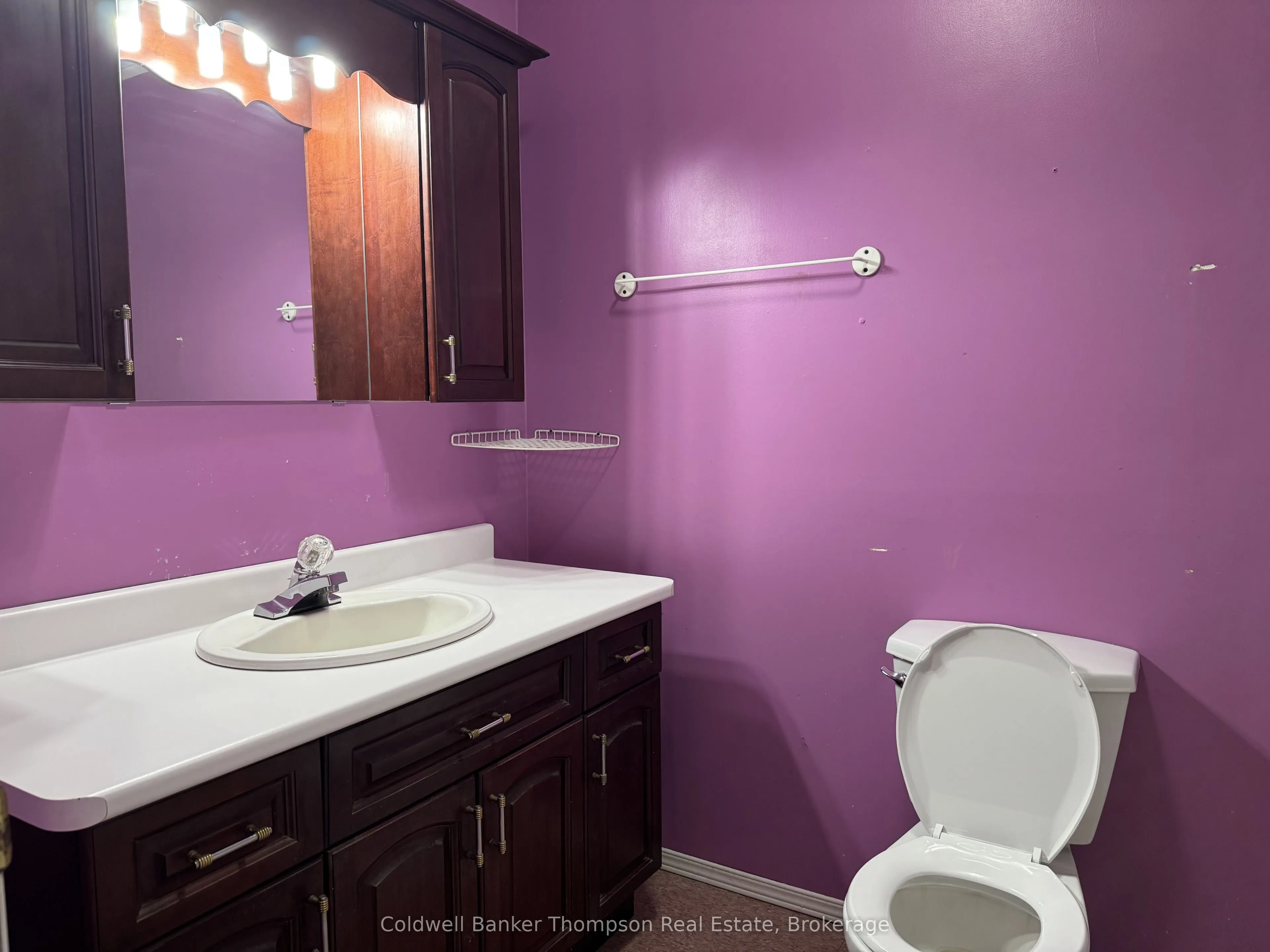 2508 Highway 518 Highway W