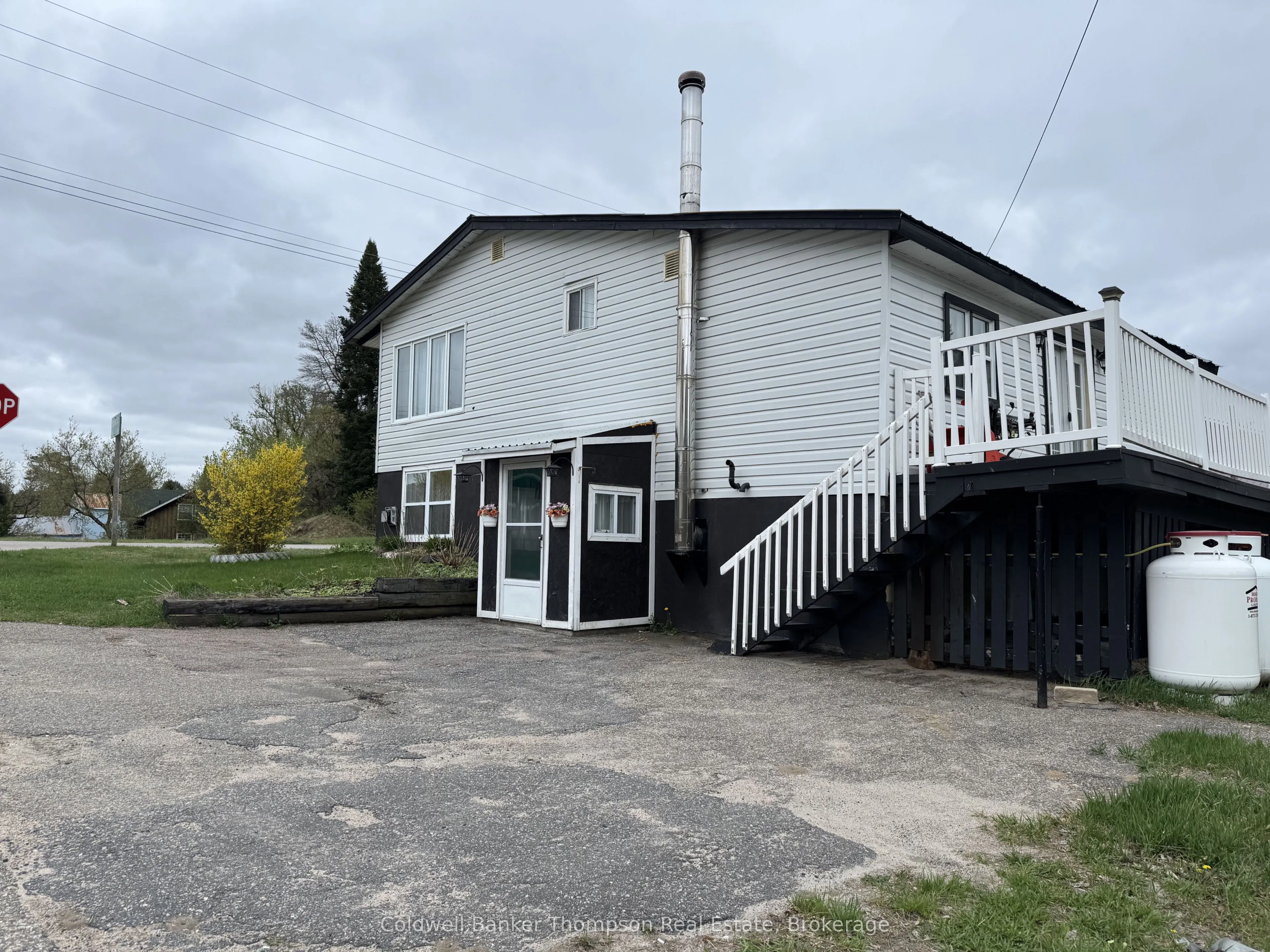 2508 Highway 518 Highway W