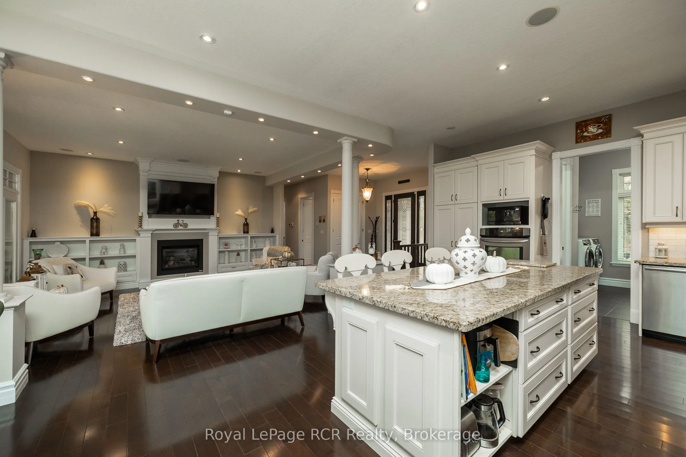 414498 Baseline Road