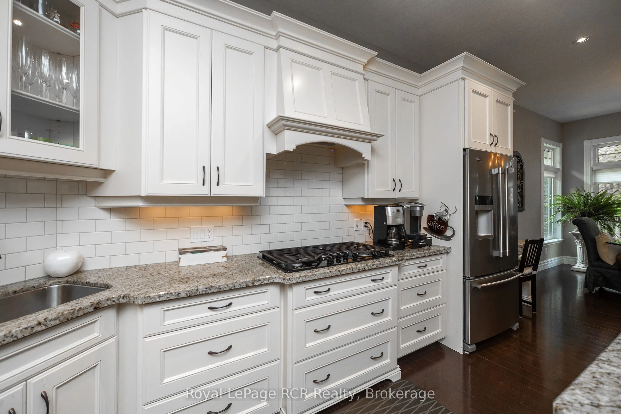 414498 Baseline Road
