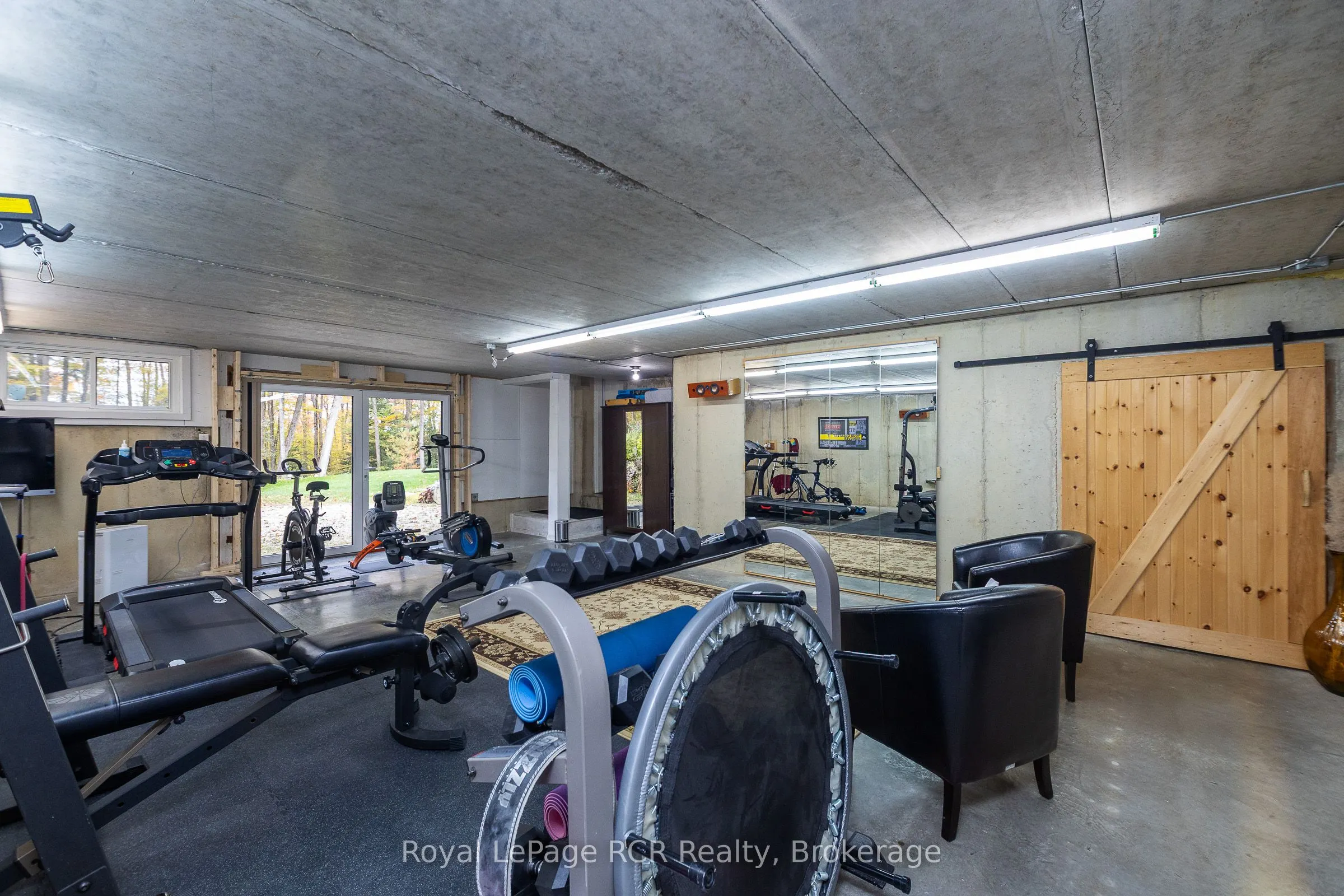 414498 Baseline Road