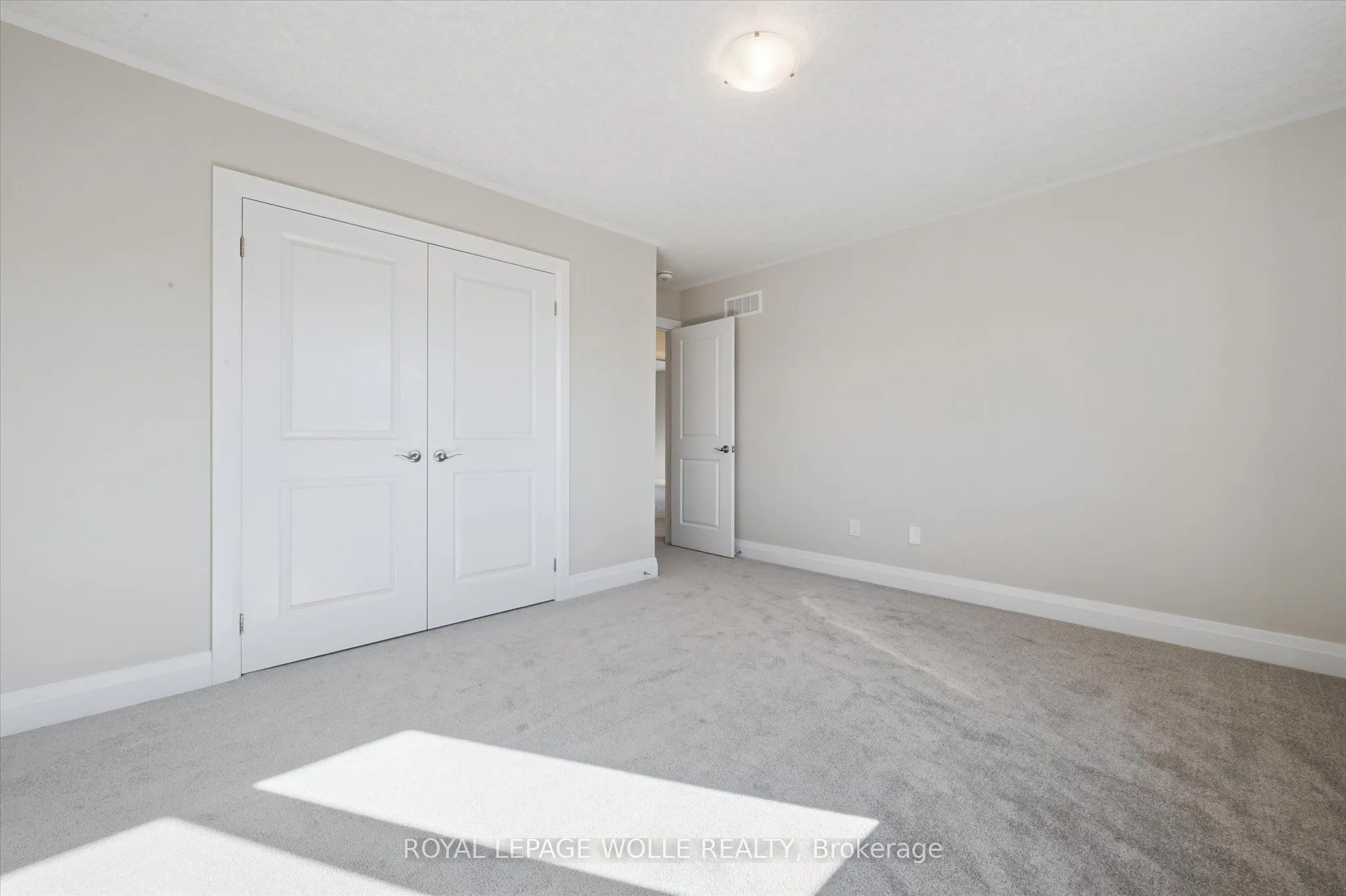 916 Valencia Court