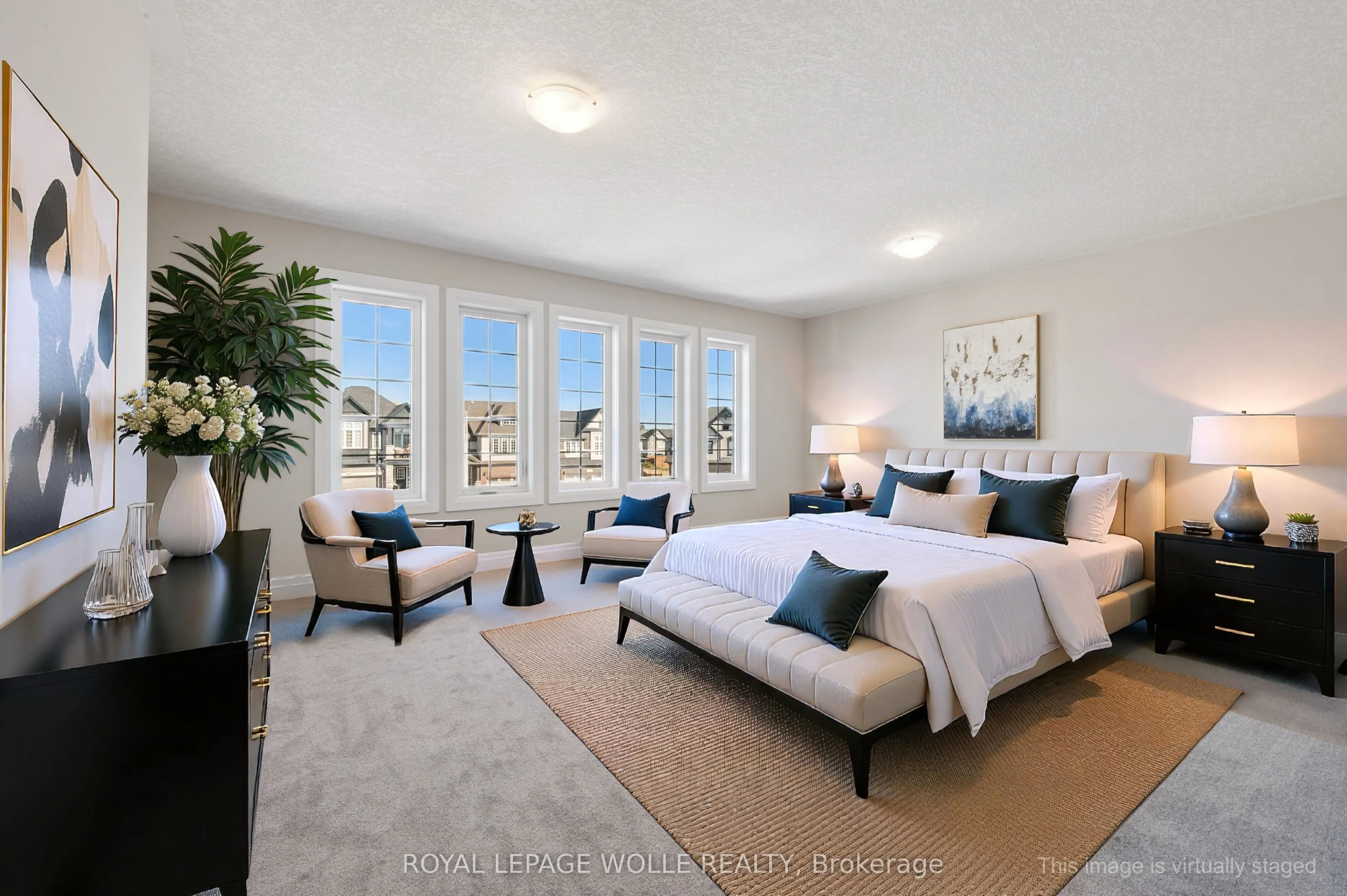 916 Valencia Court