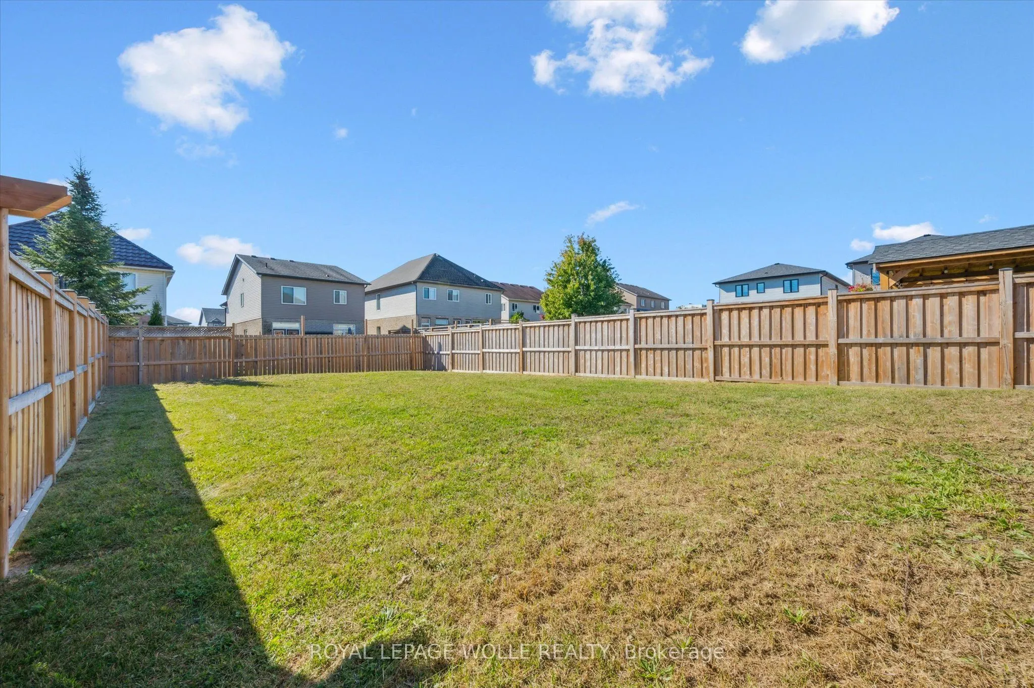 916 Valencia Court