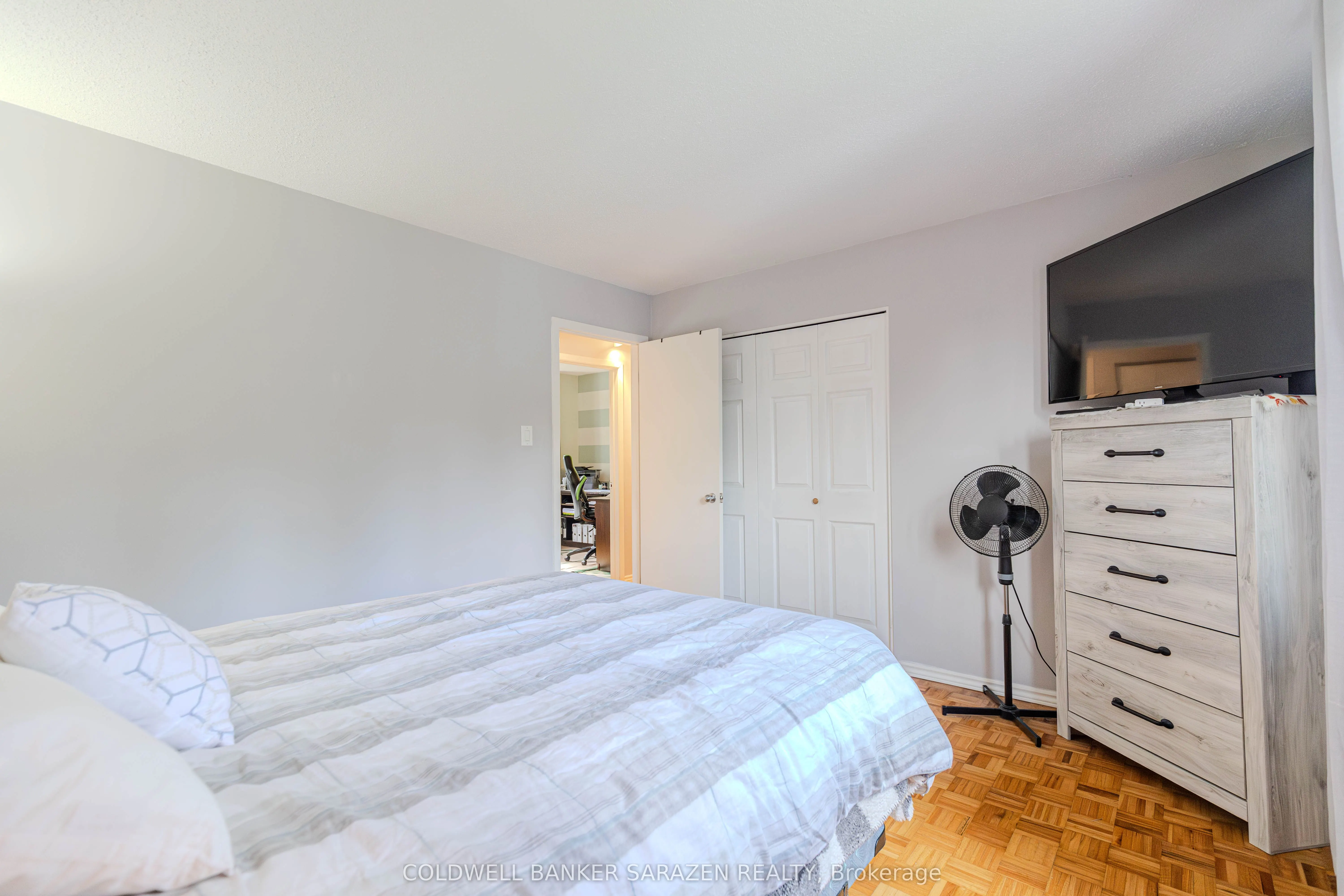 6535 RIDEAU VALLEY Drive N