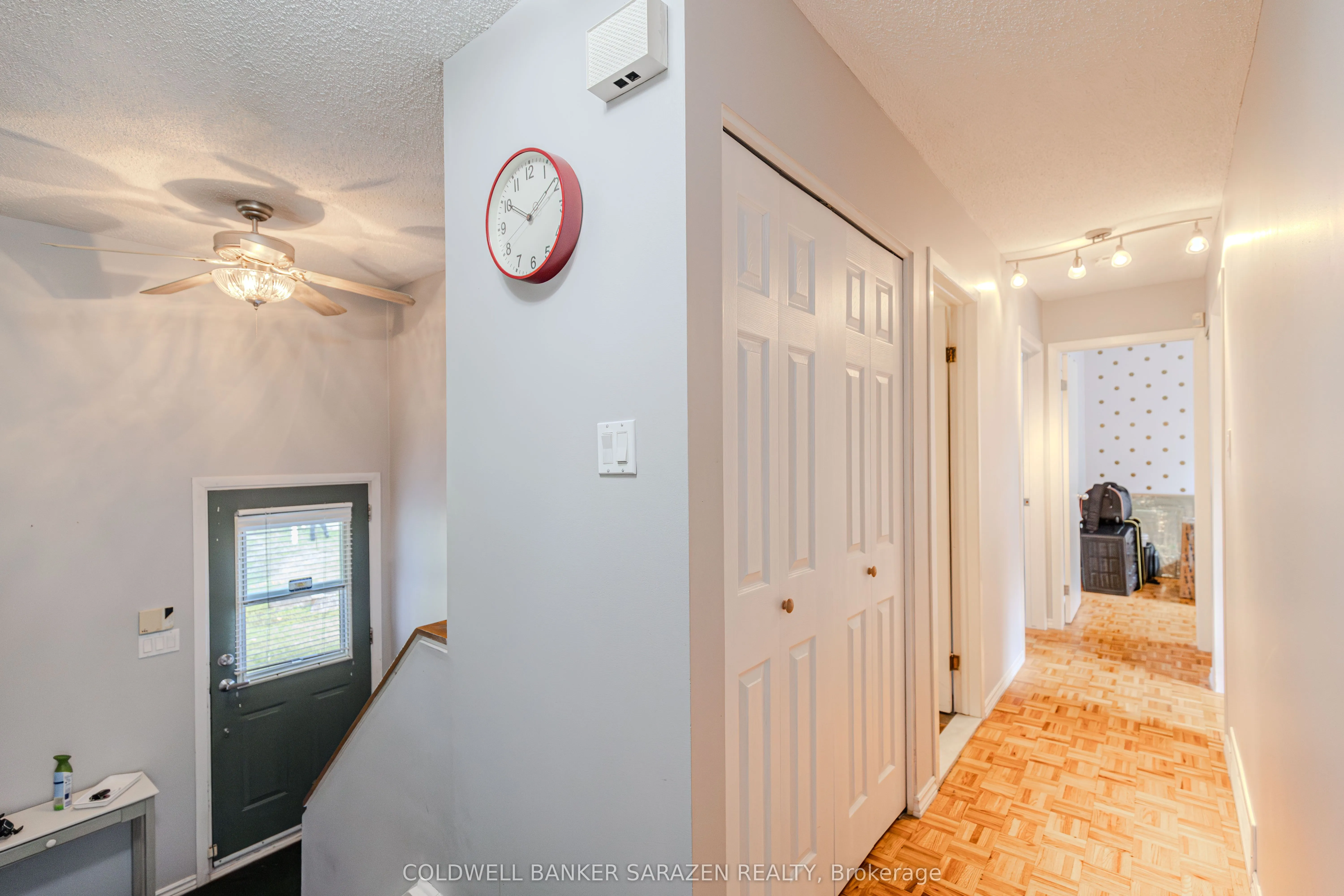 6535 RIDEAU VALLEY Drive N