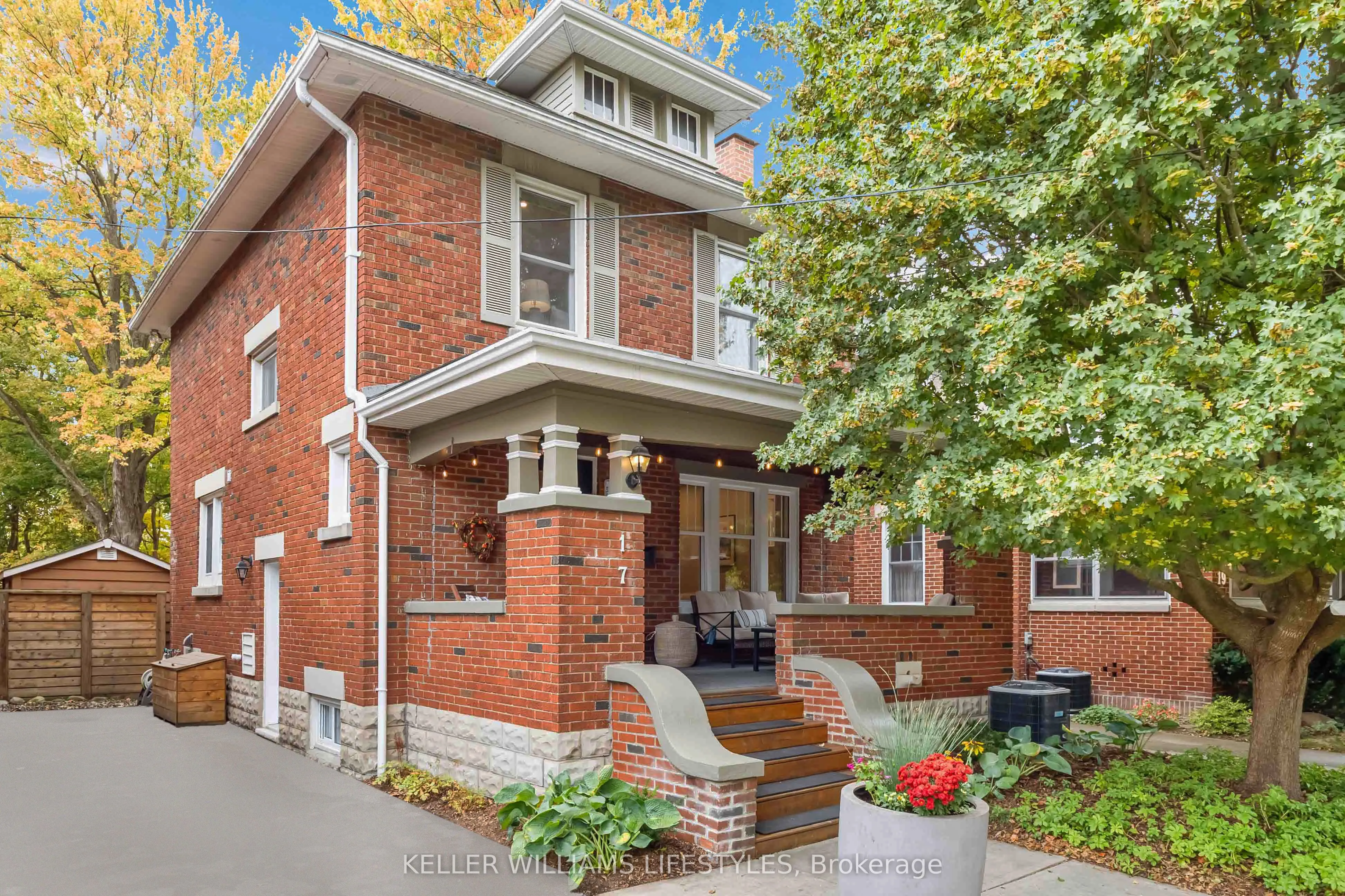 17 Erie Avenue