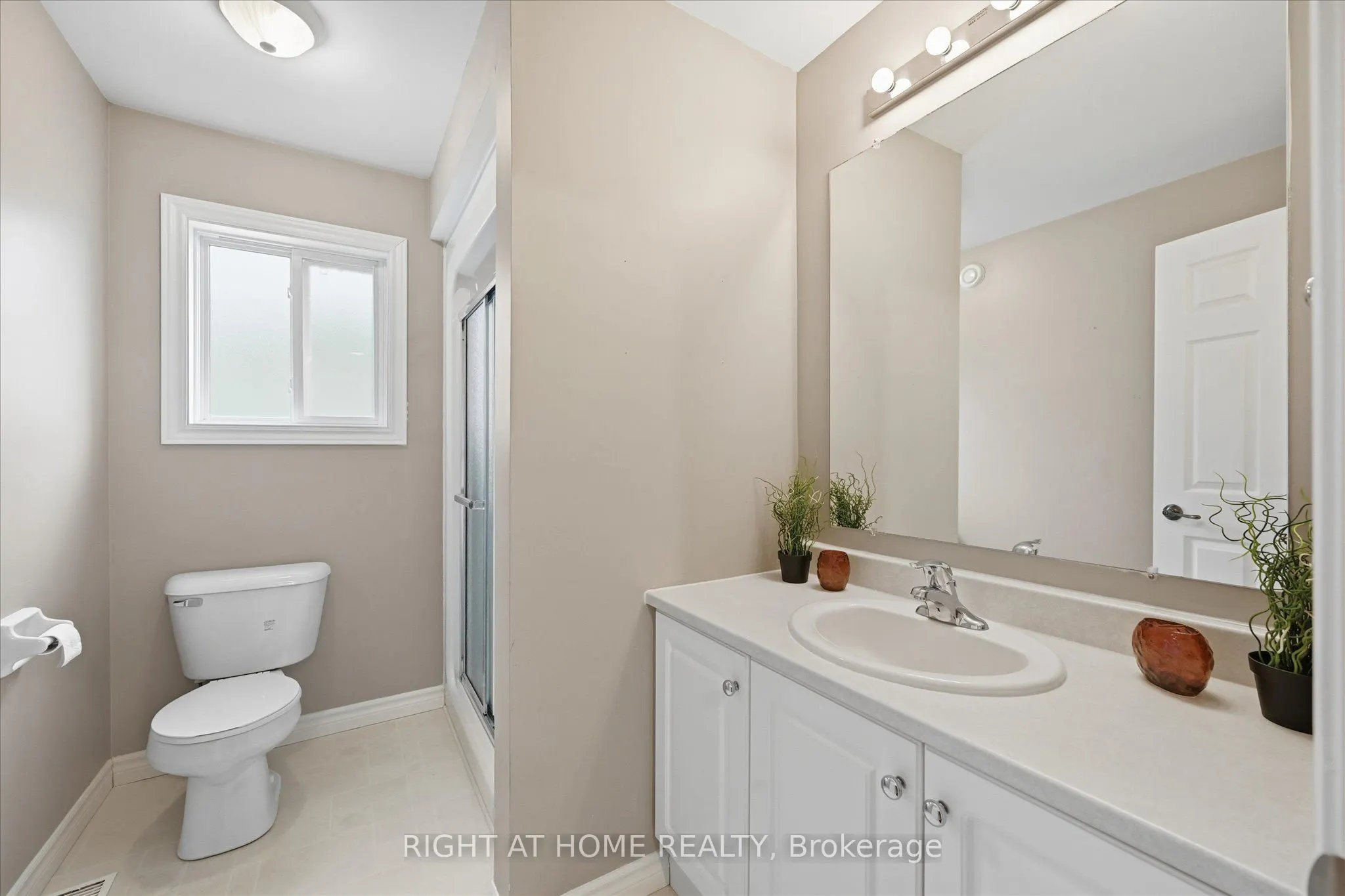 111 Gracehill Crescent