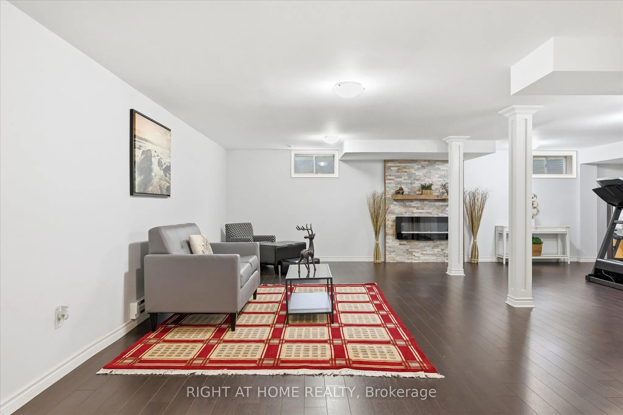 111 Gracehill Crescent