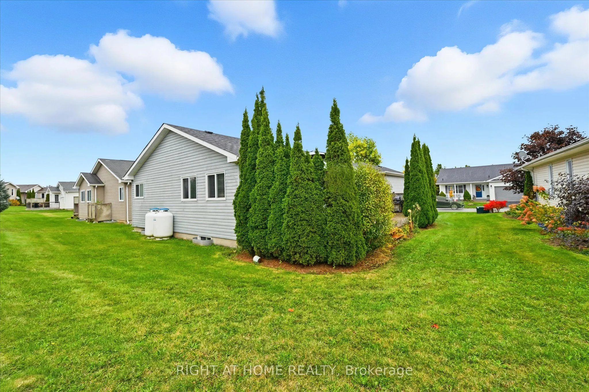 111 Gracehill Crescent