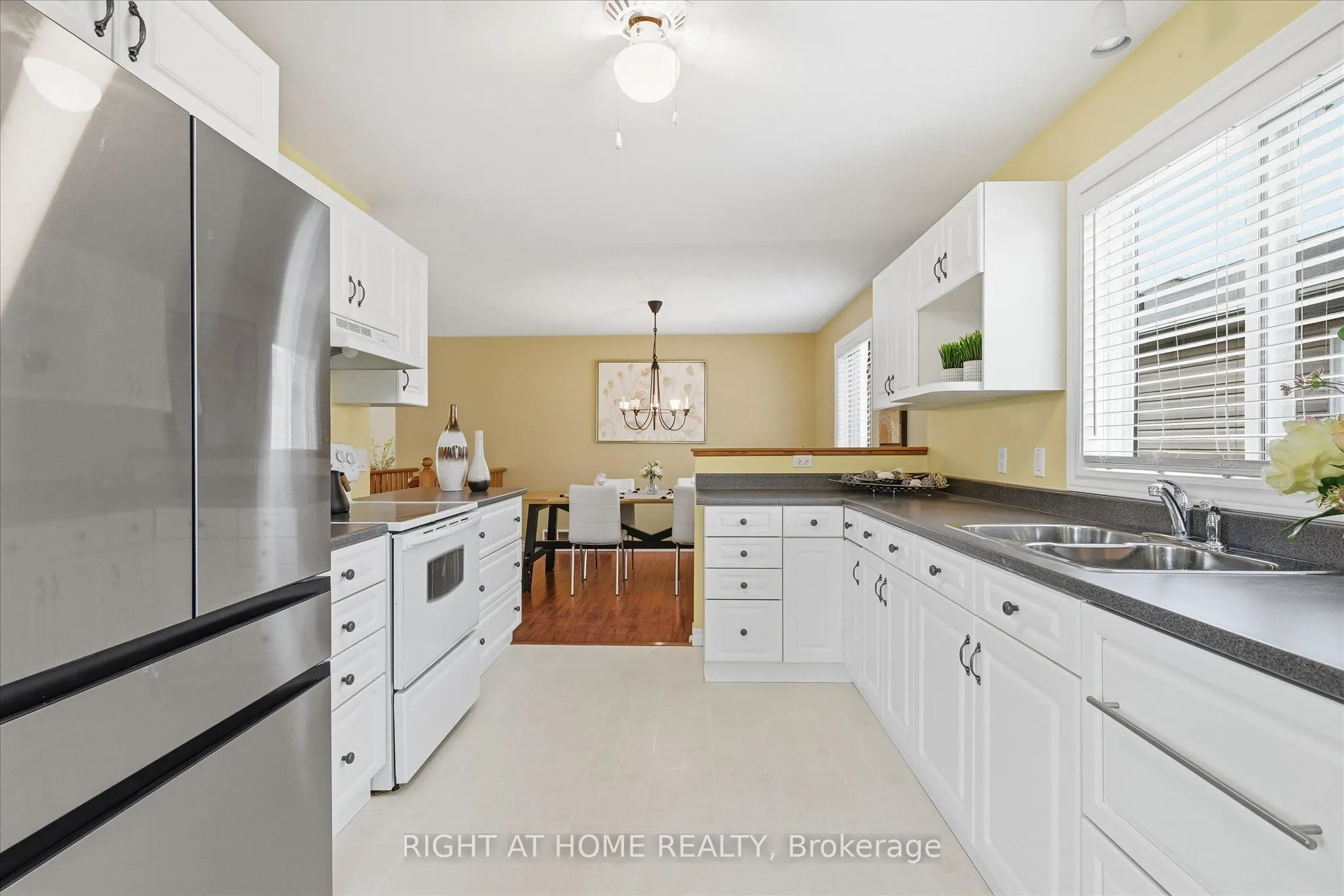 111 Gracehill Crescent