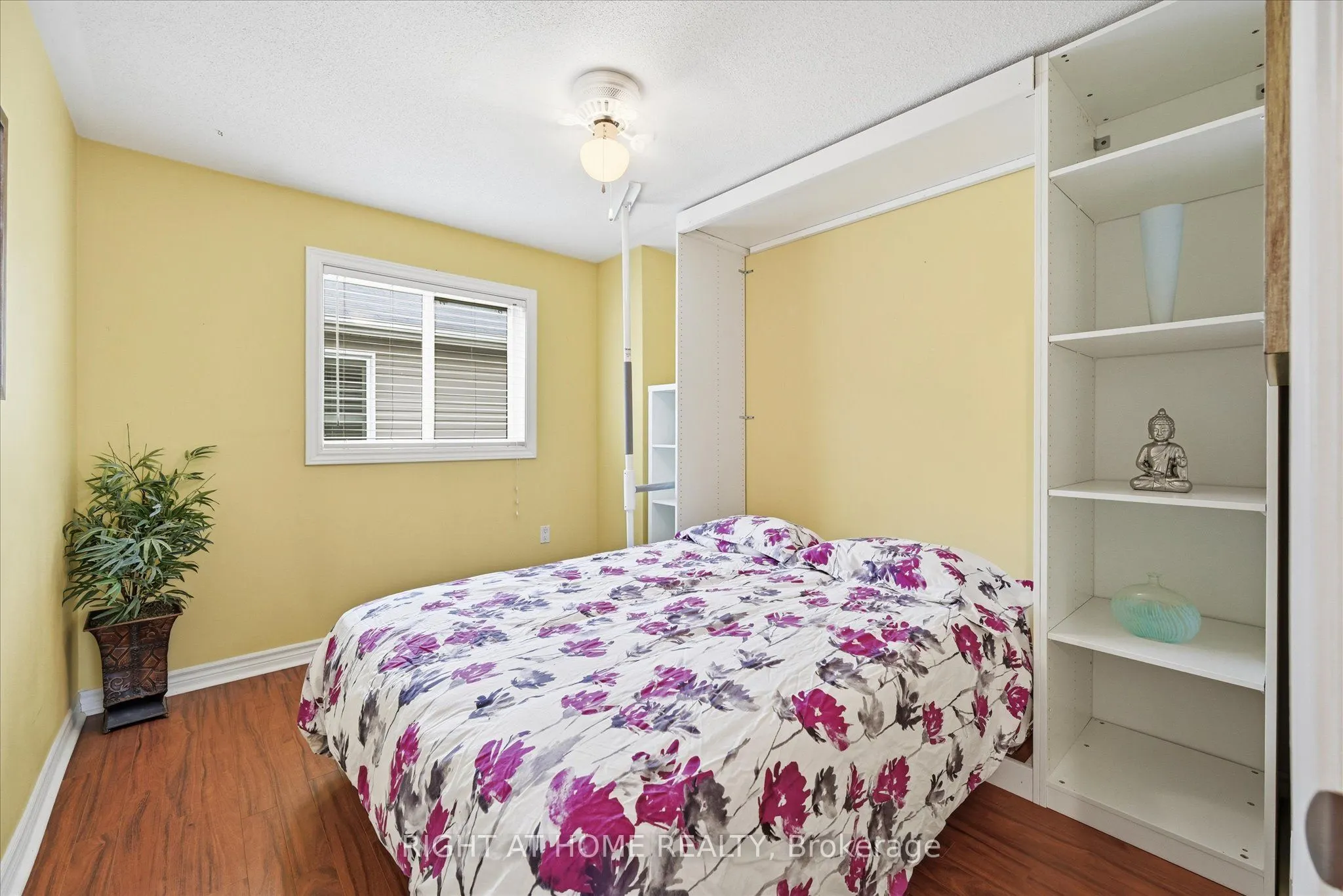 111 Gracehill Crescent