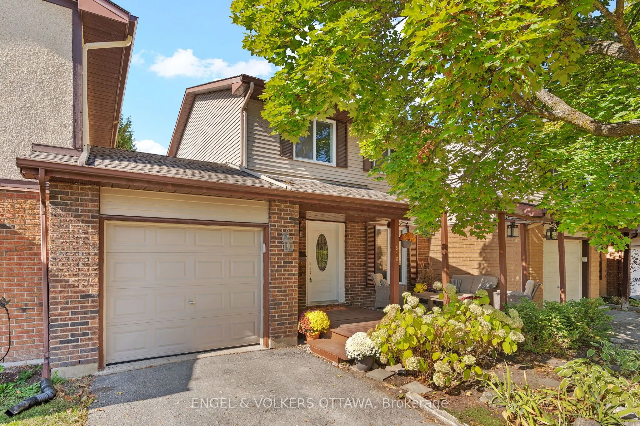 1540 Mimosa Avenue