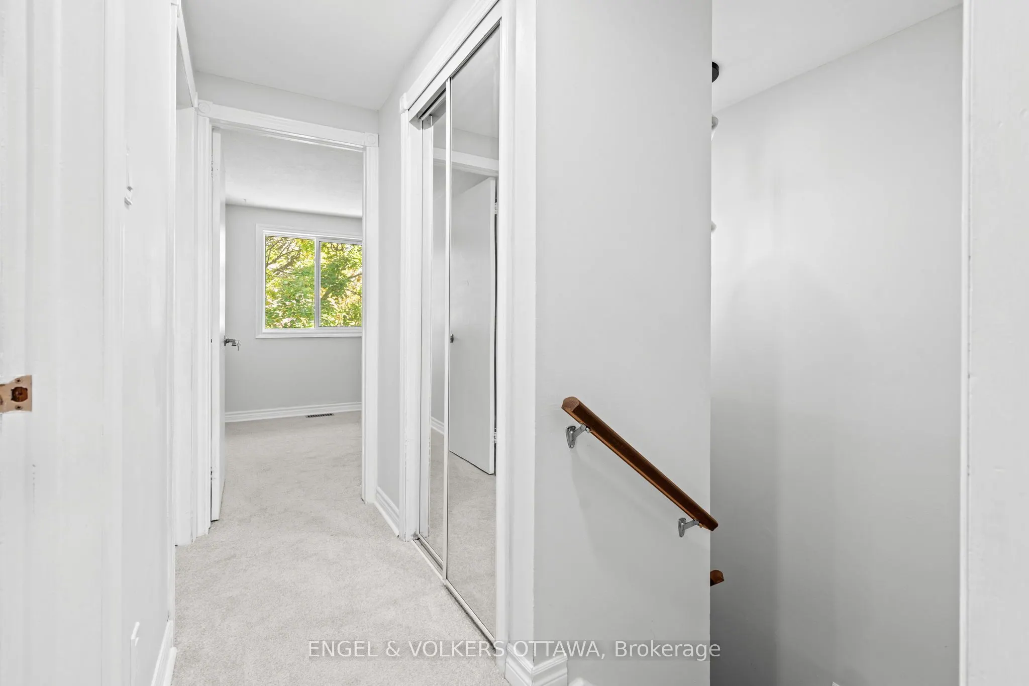 1540 Mimosa Avenue