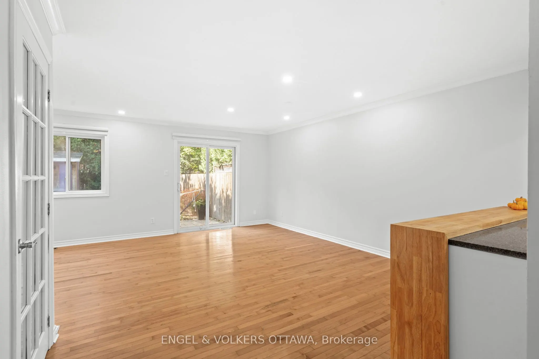 1540 Mimosa Avenue