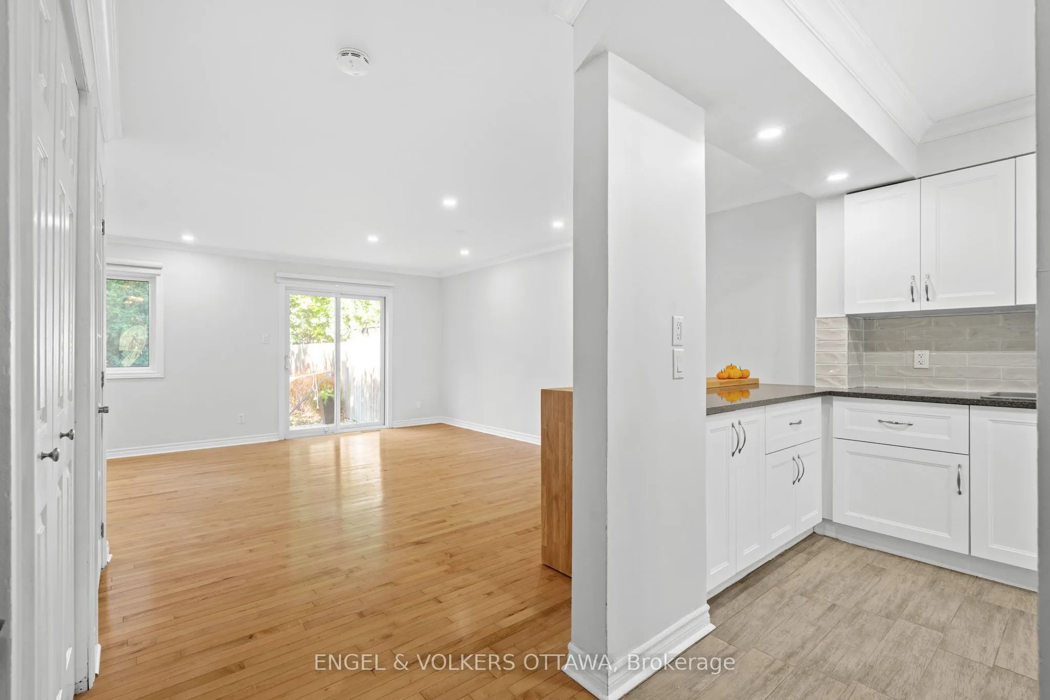 1540 Mimosa Avenue