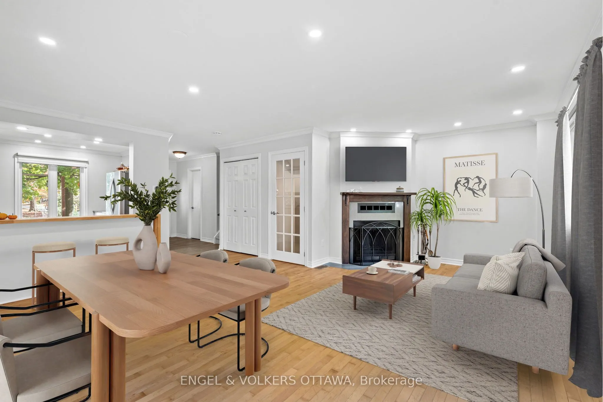 1540 Mimosa Avenue
