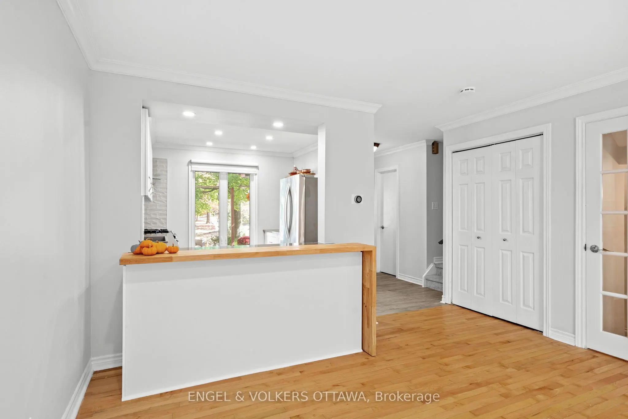 1540 Mimosa Avenue