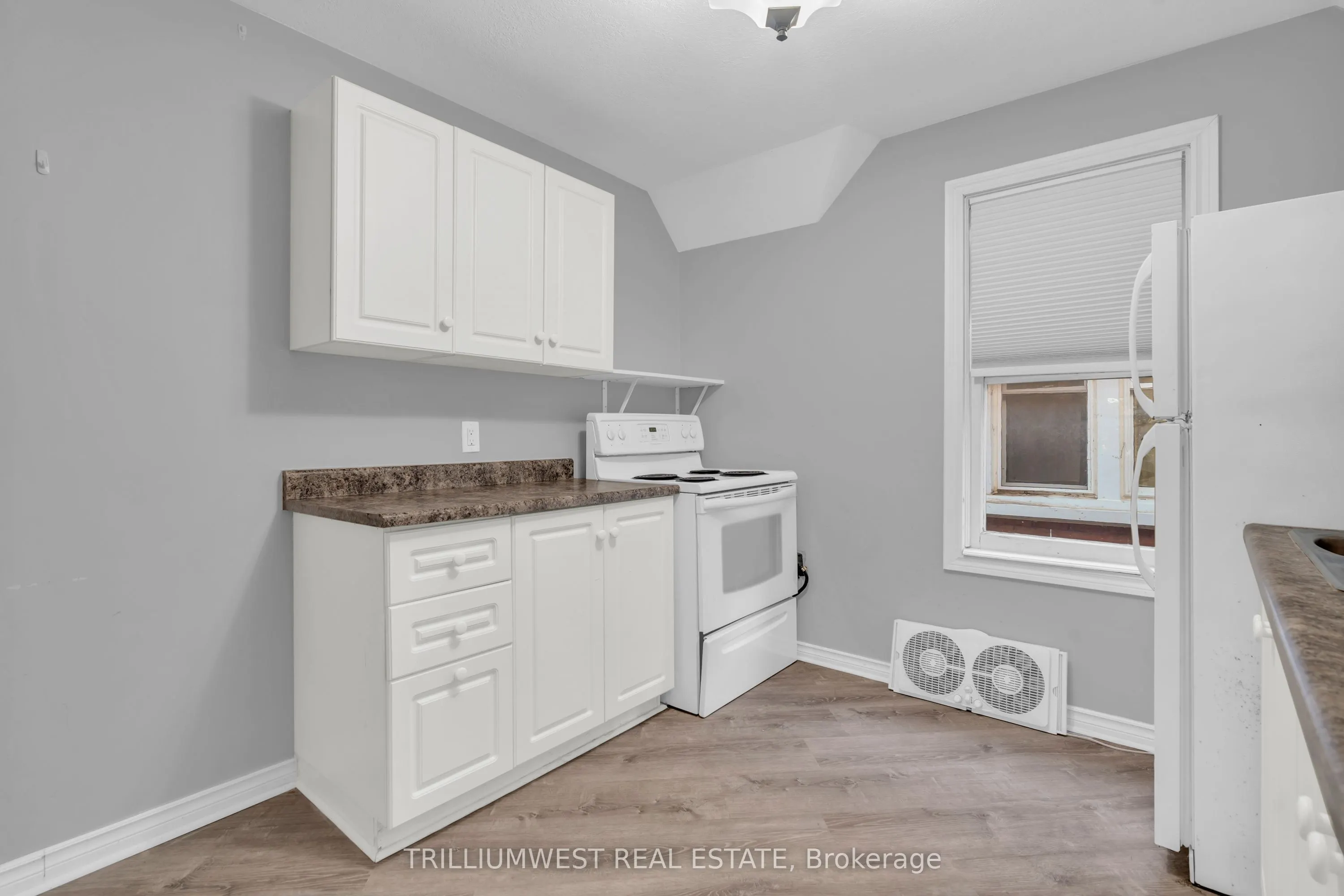 63 Highland Road, #Upper