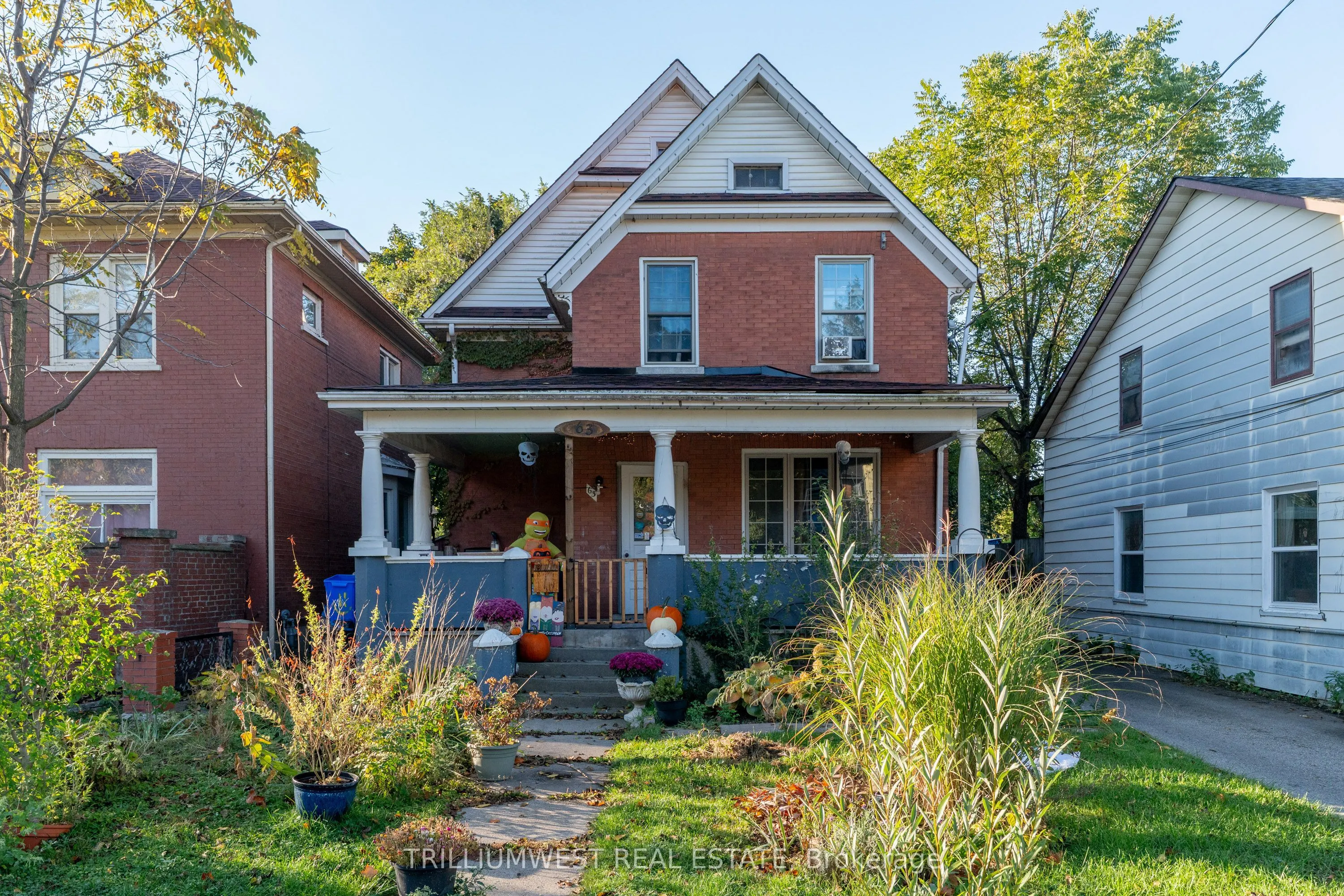63 Highland Road, #Upper