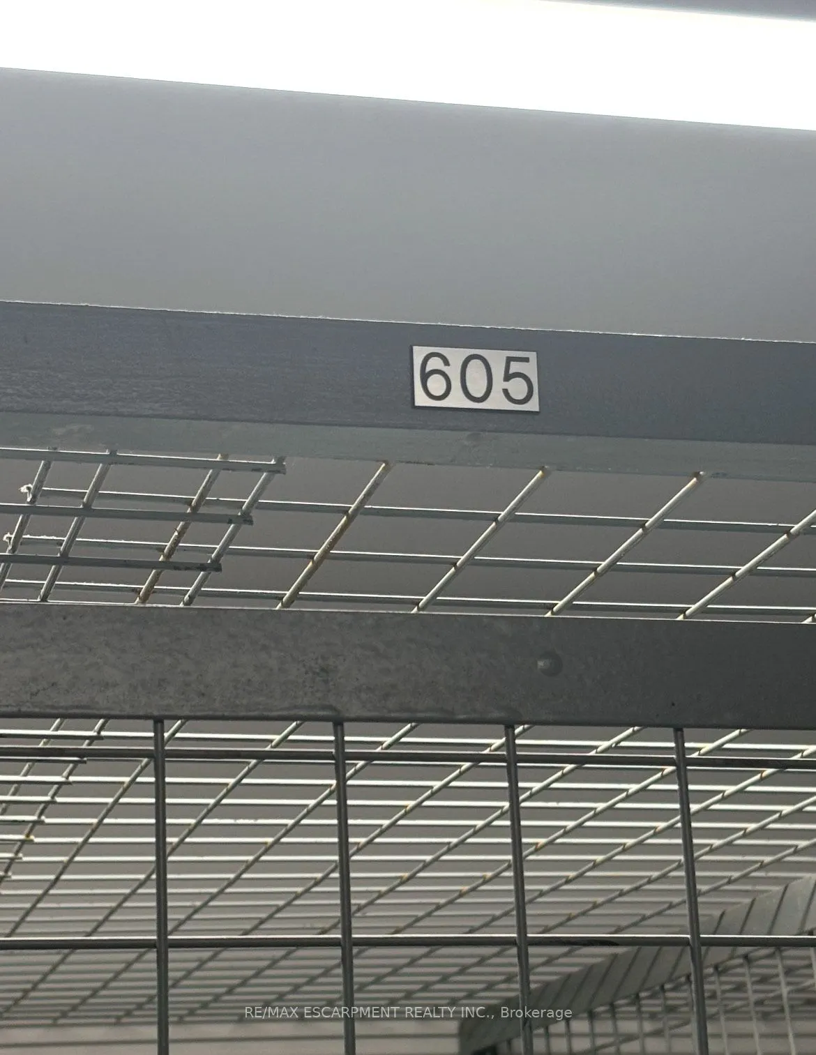 470 Dundas Street E, #613
