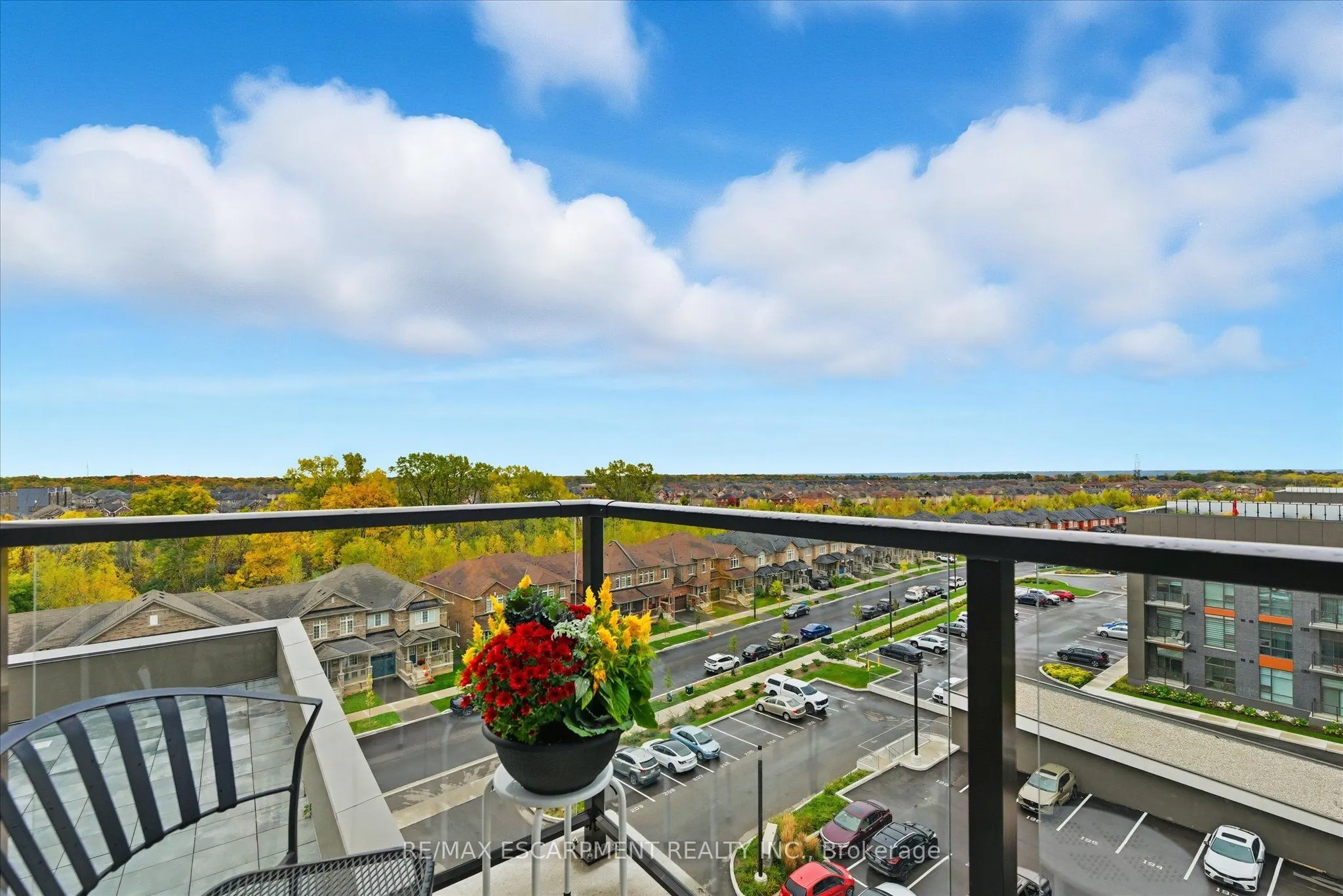 470 Dundas Street E, #613