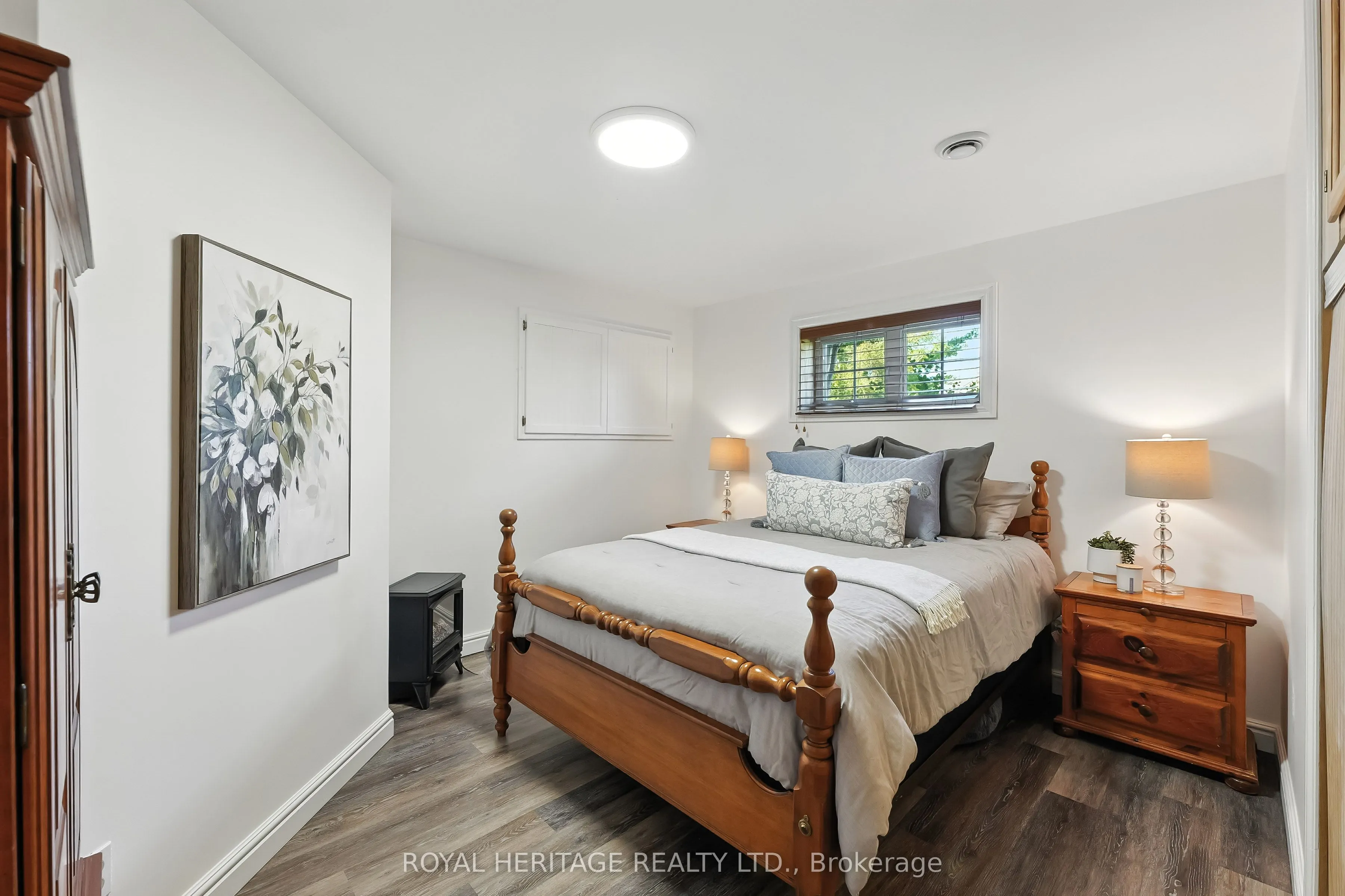 115 St Marys Court N