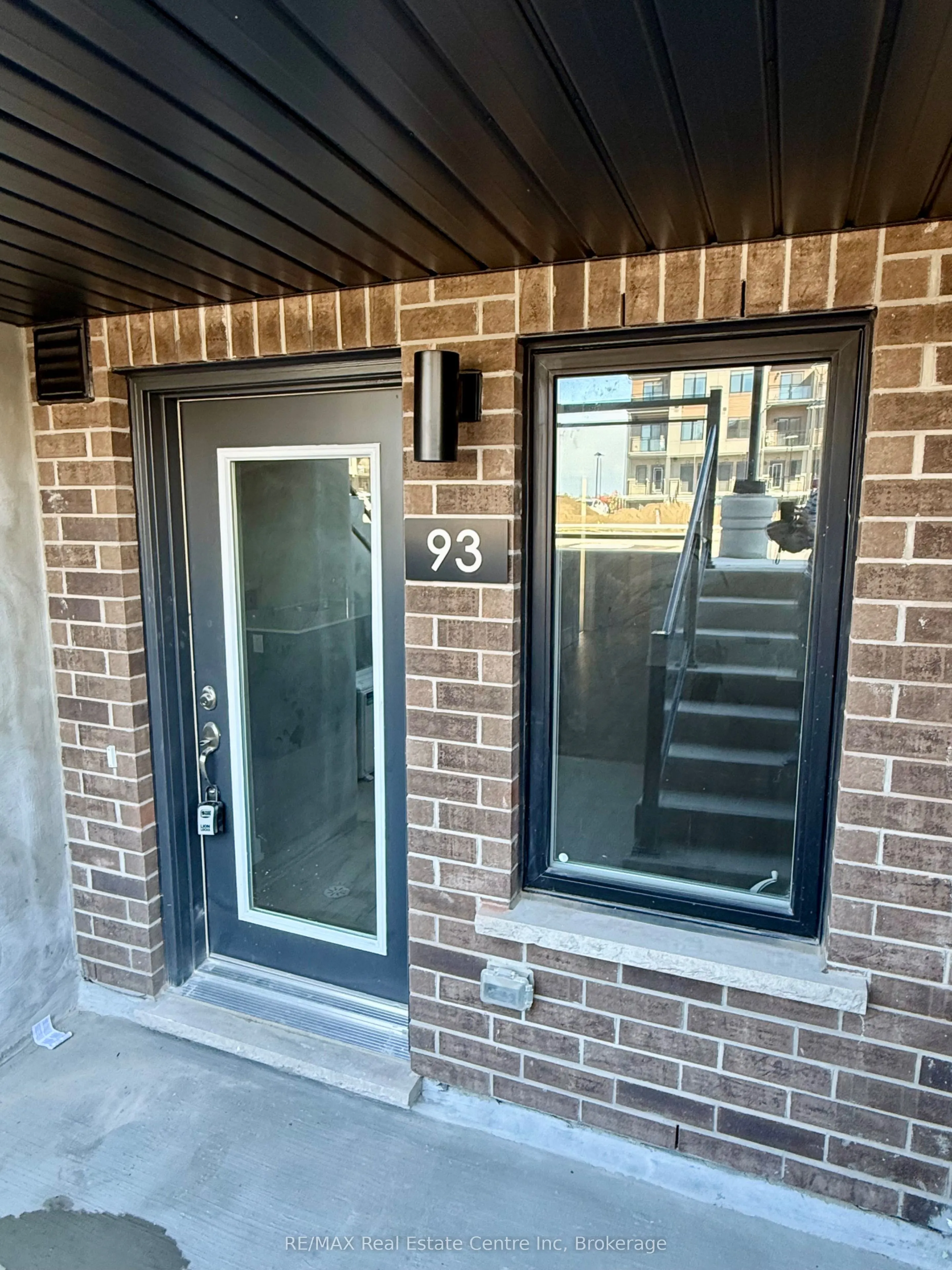940 St David Street N, #93