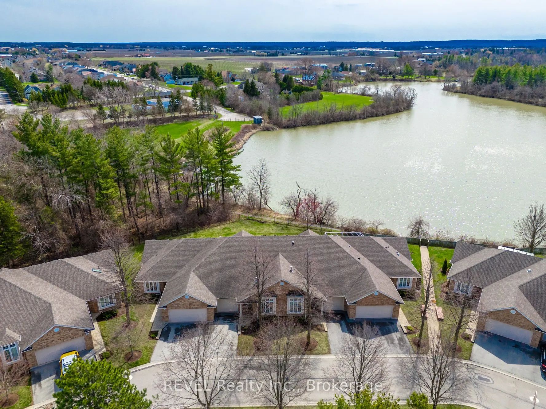1439 Niagara Stone Road, #23