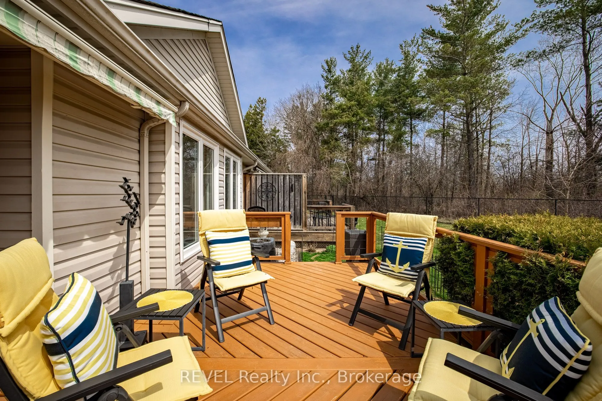 1439 Niagara Stone Road, #23