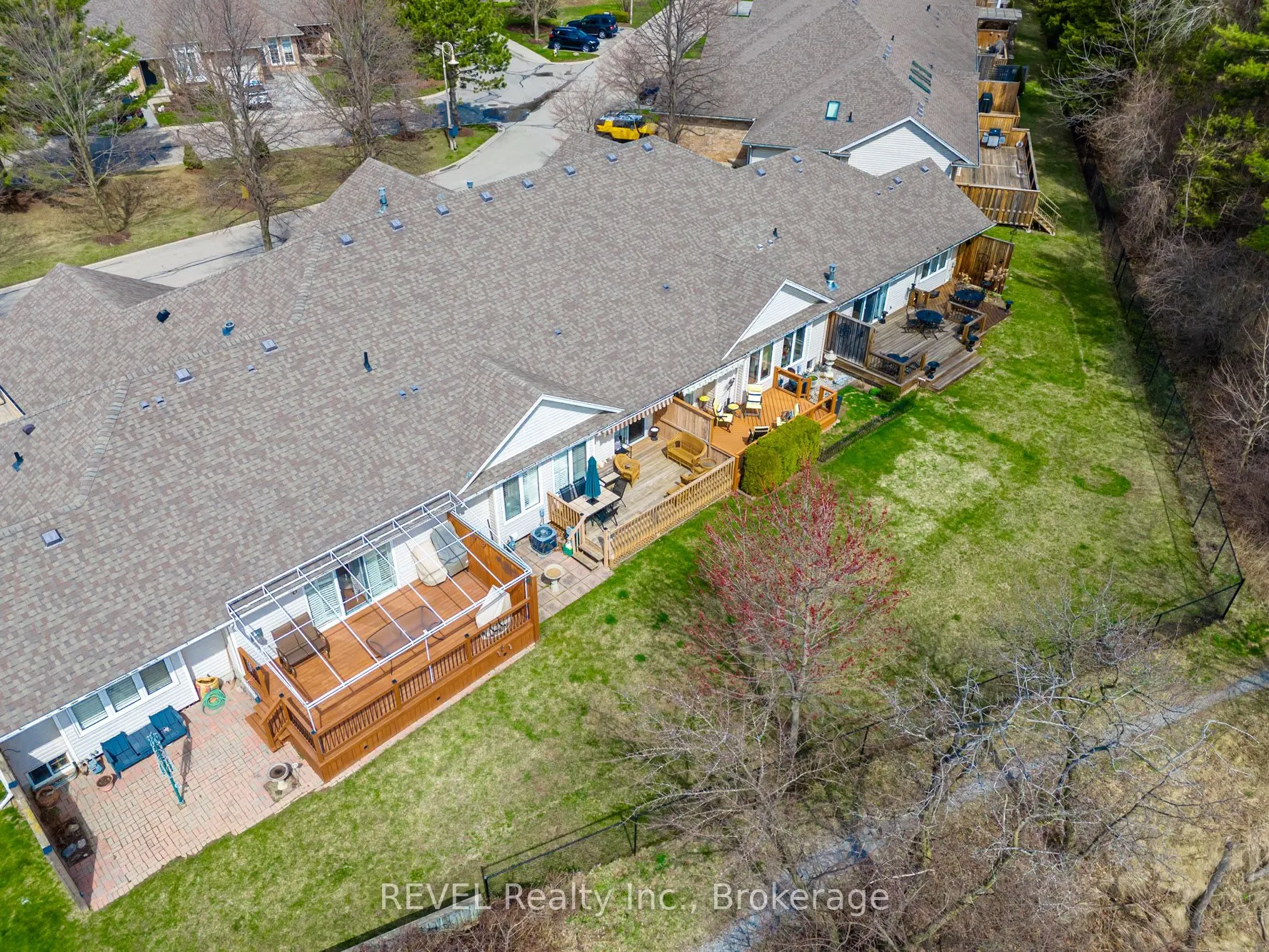 1439 Niagara Stone Road, #23