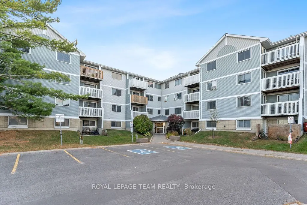 214 Viewmount Drive, #417