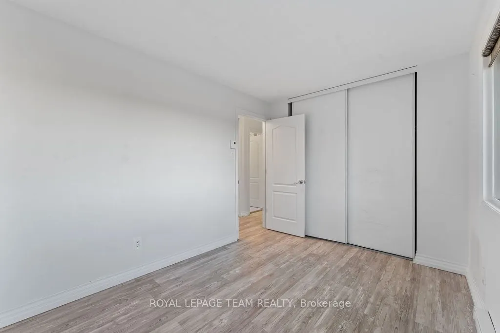 214 Viewmount Drive, #417