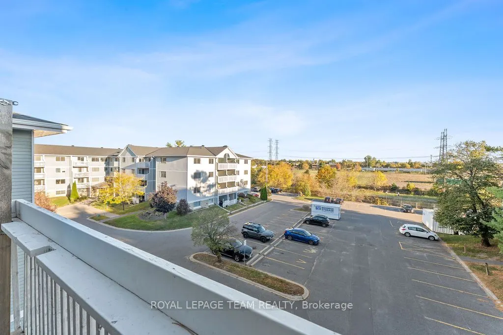 214 Viewmount Drive, #417
